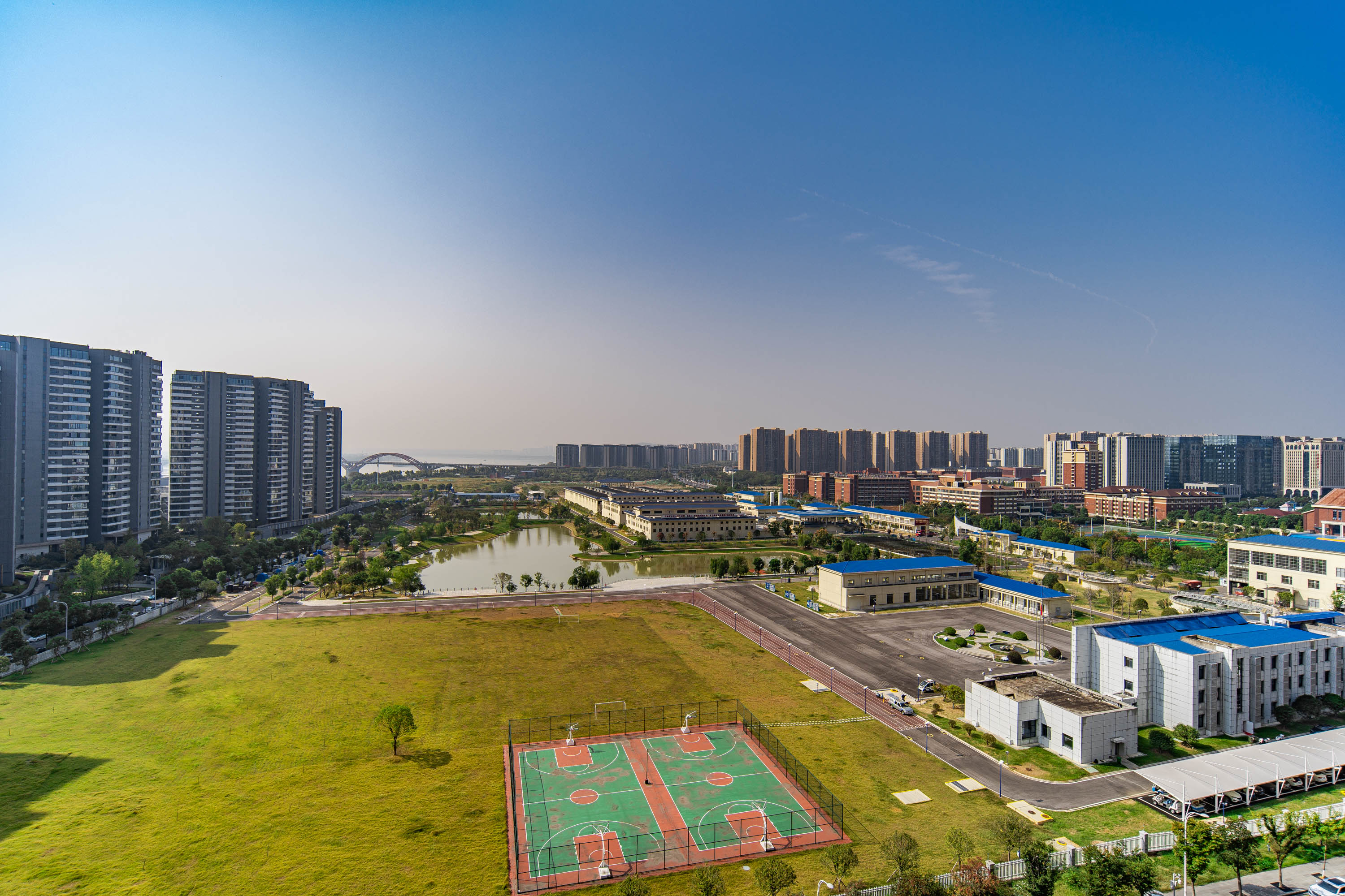 湘熙水郡（观澜海赋家园）  3室2厅2卫   158.00万其他