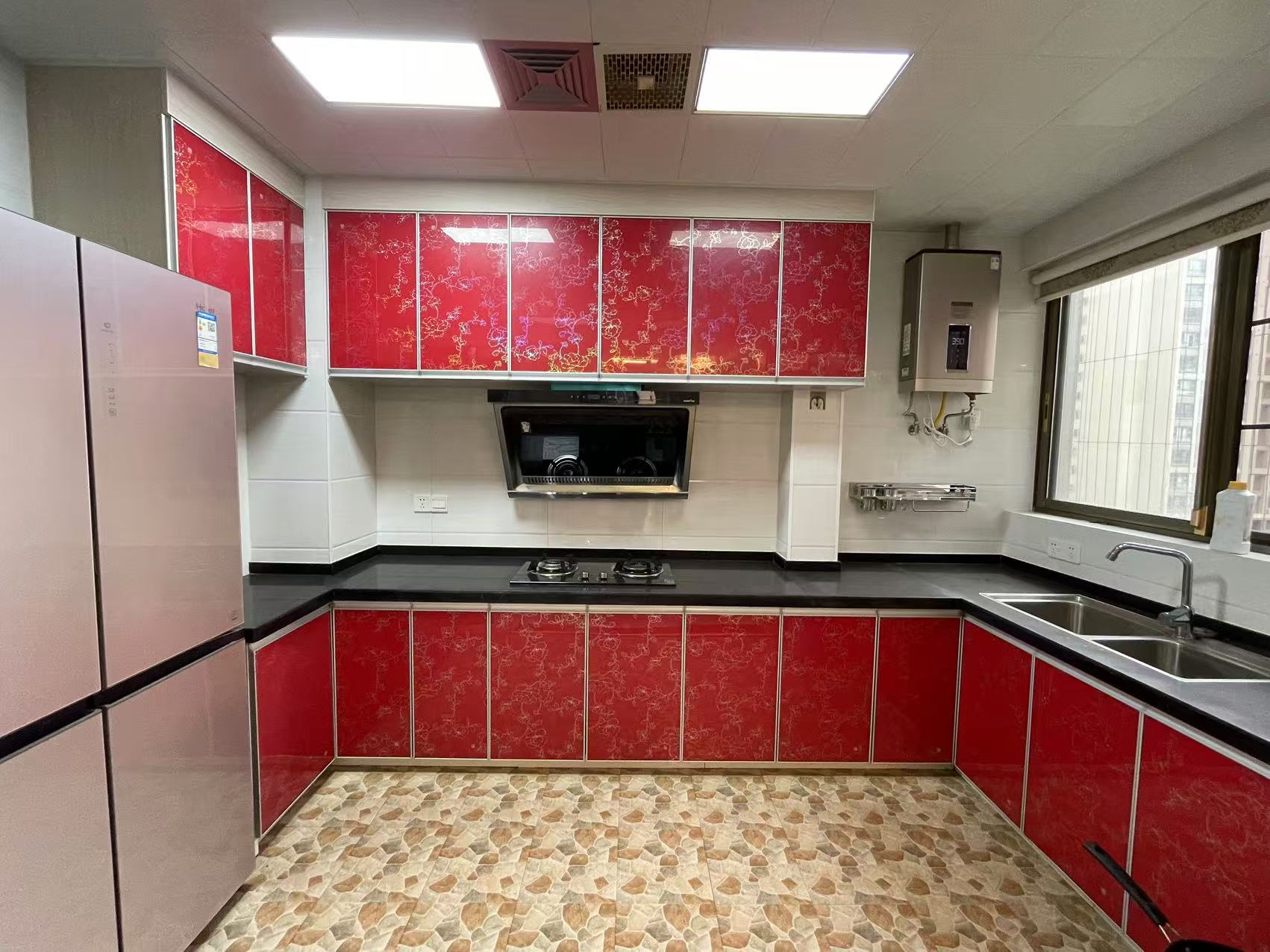 奥园广场  4室2厅2卫    90.0万 奥园广场  4室2厅2卫    90.0万室内图