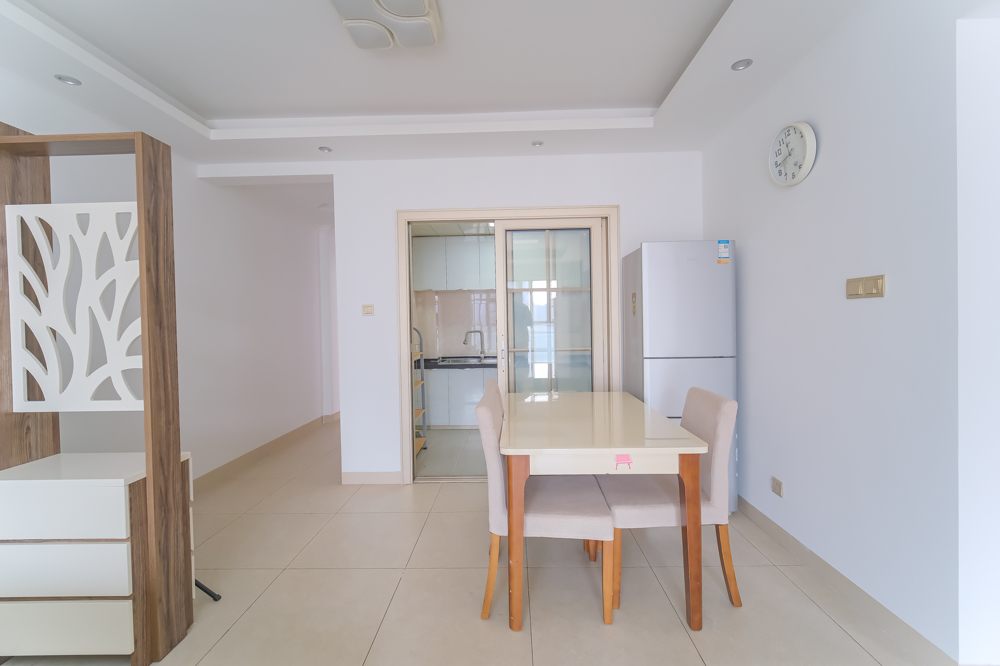 盛地尊域 3室2厅1卫 63.8万 盛地尊域 3室2厅1卫 63.8万客厅