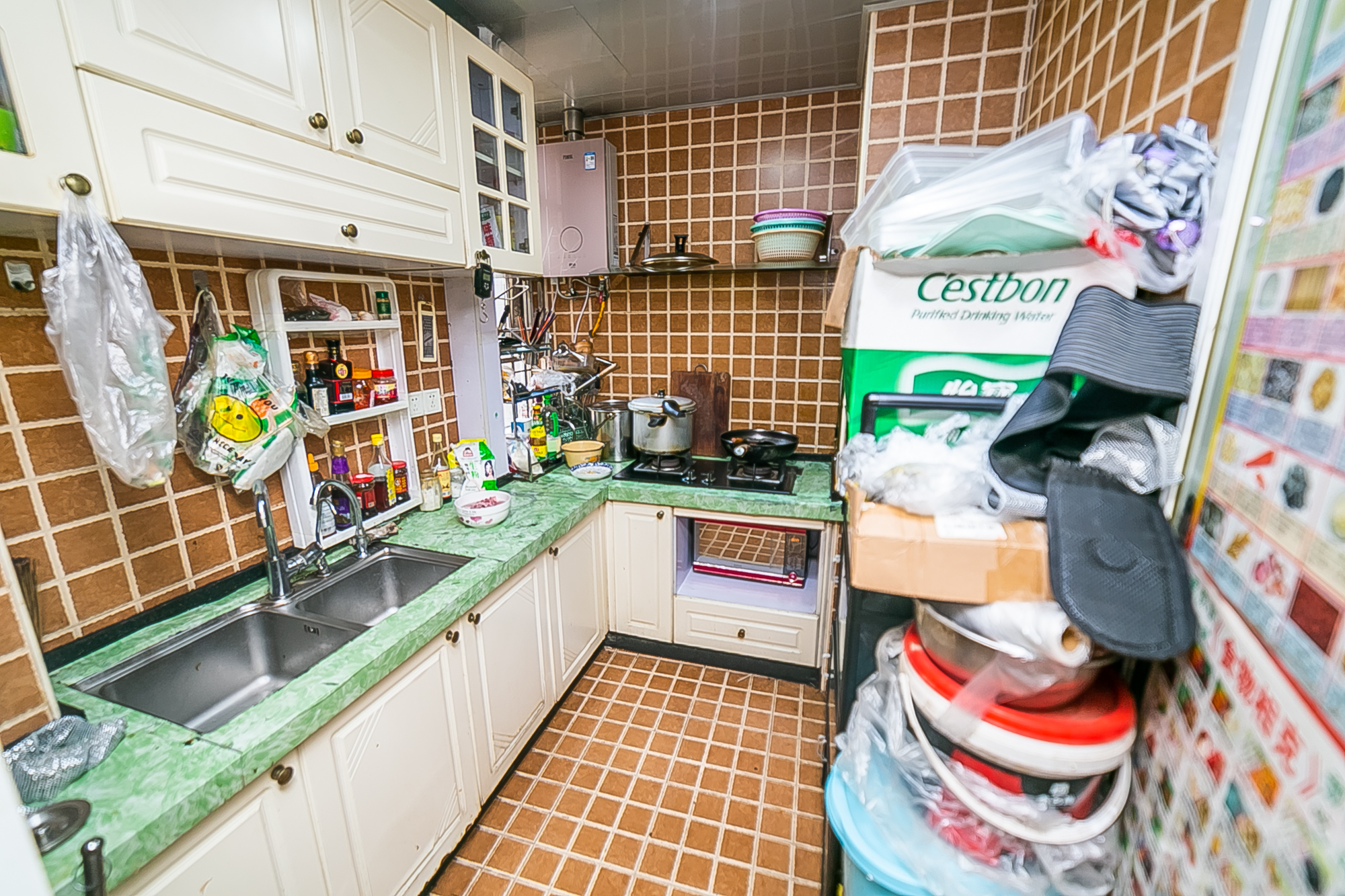 华新花苑 3室2厅2卫 88.0万 华新花苑 3室2厅2卫 88.0万其他