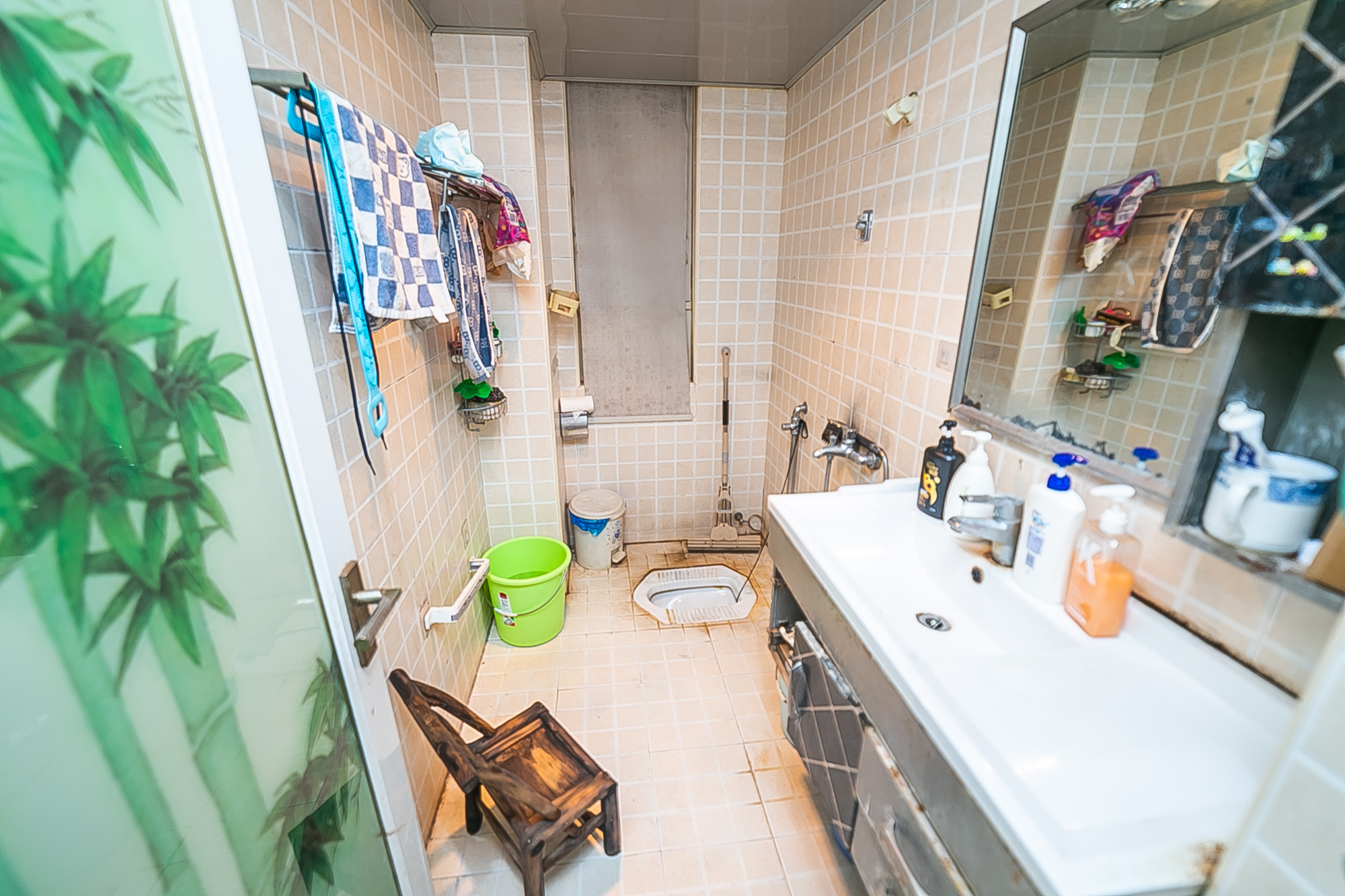 华新花苑 3室2厅2卫 88.0万 华新花苑 3室2厅2卫 88.0万卫生间