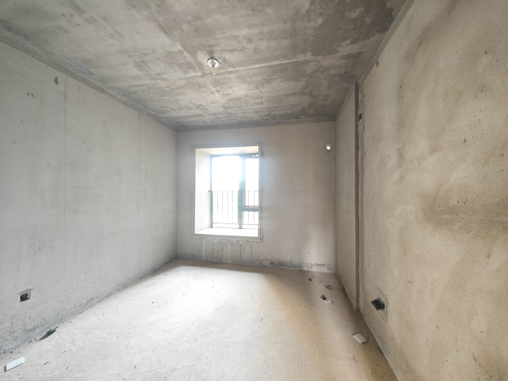 中建嘉和城  3室2厅2卫   100.00万卧室