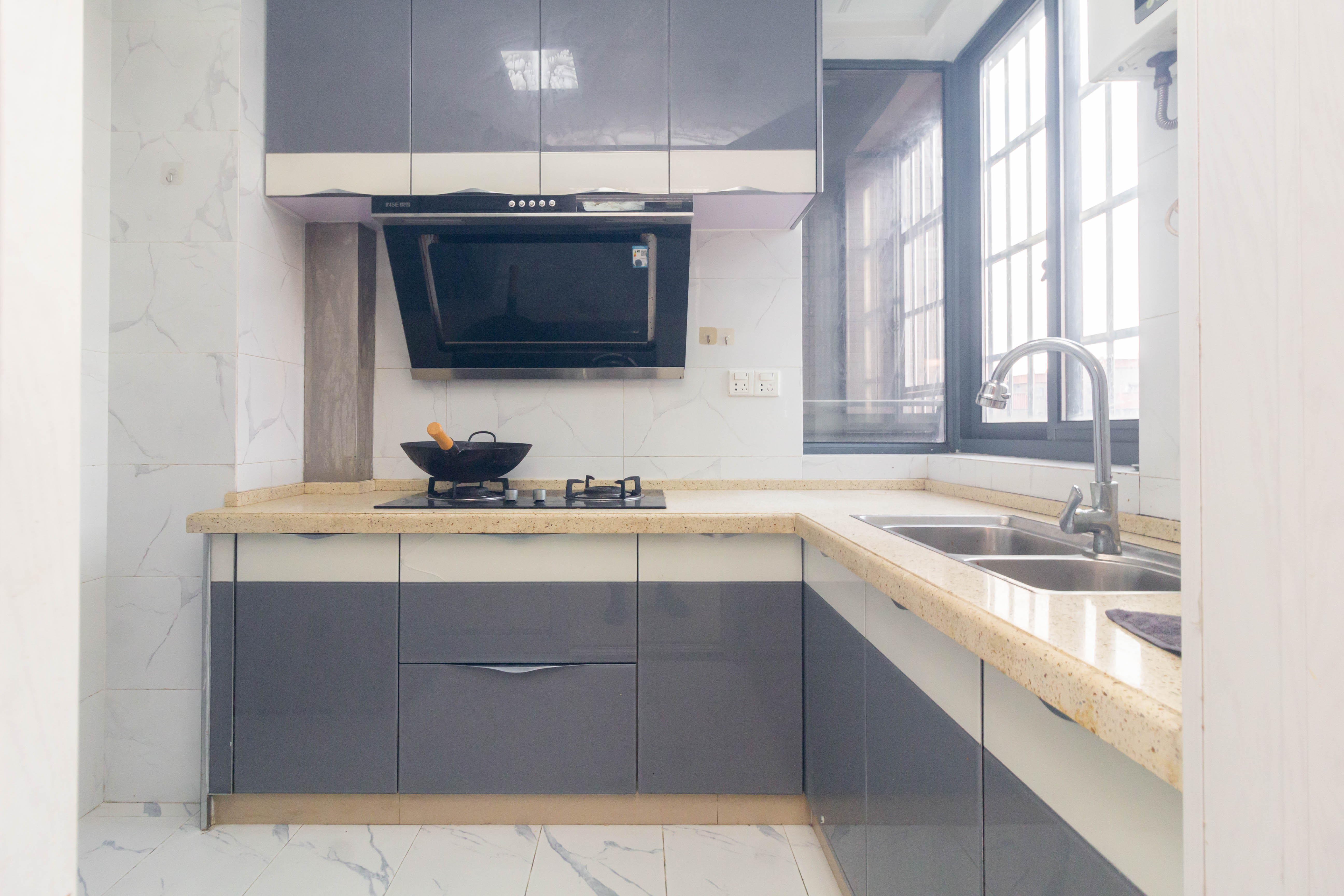 高林仕家 3室2厅2卫 89.8万 高林仕家 3室2厅2卫 89.8万厨房