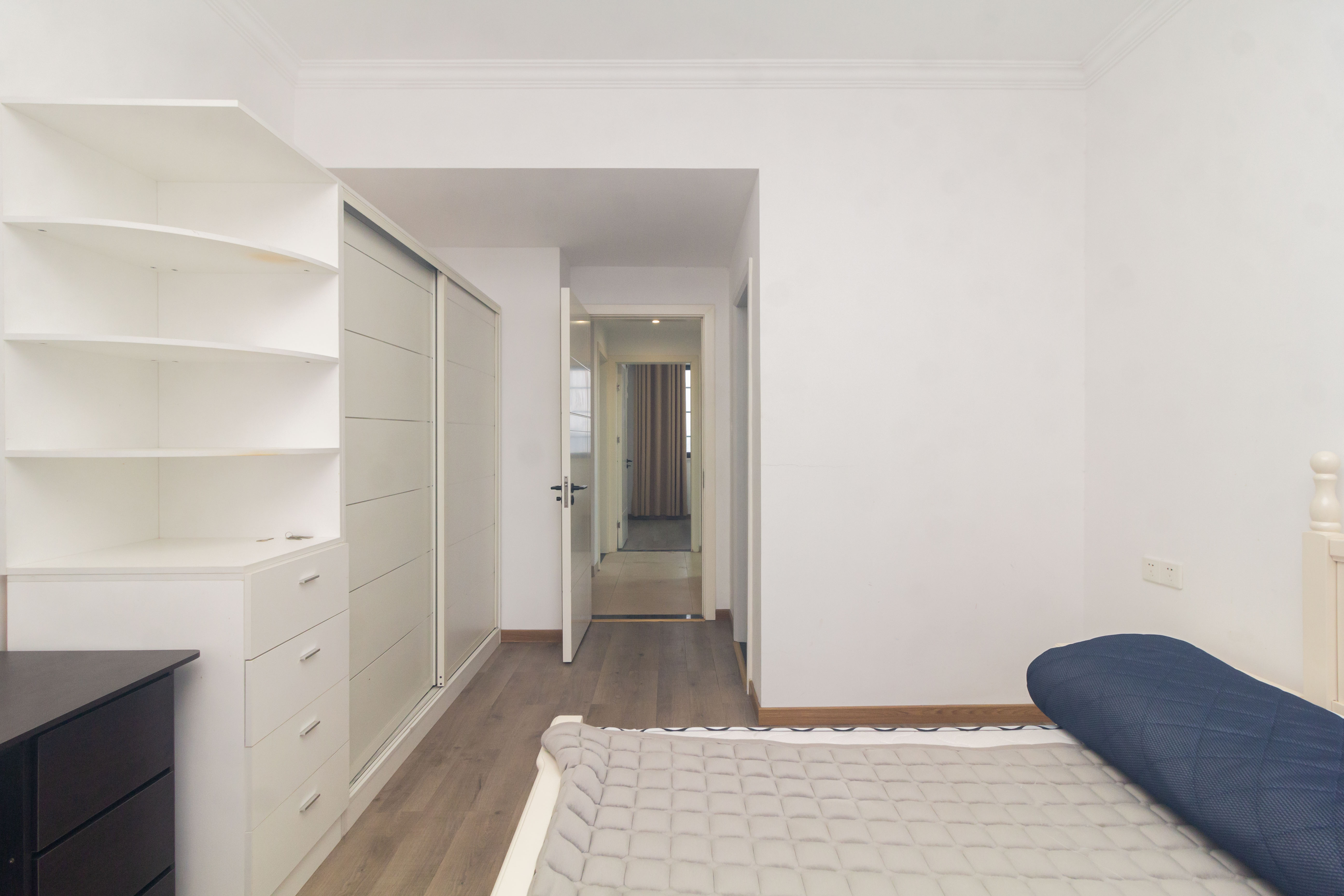 高林仕家 3室2厅2卫 89.8万 高林仕家 3室2厅2卫 89.8万卧室