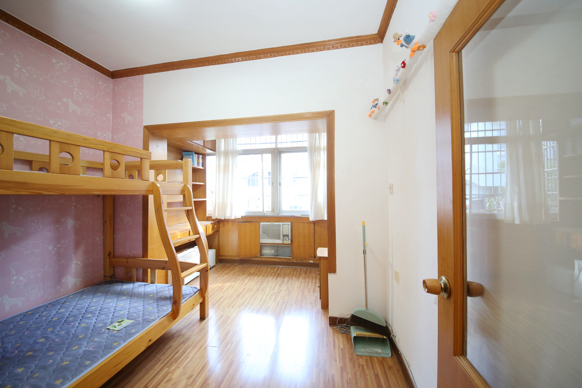 育才学校宿舍（南元宫巷）  2室1厅1卫   48.00万卧室