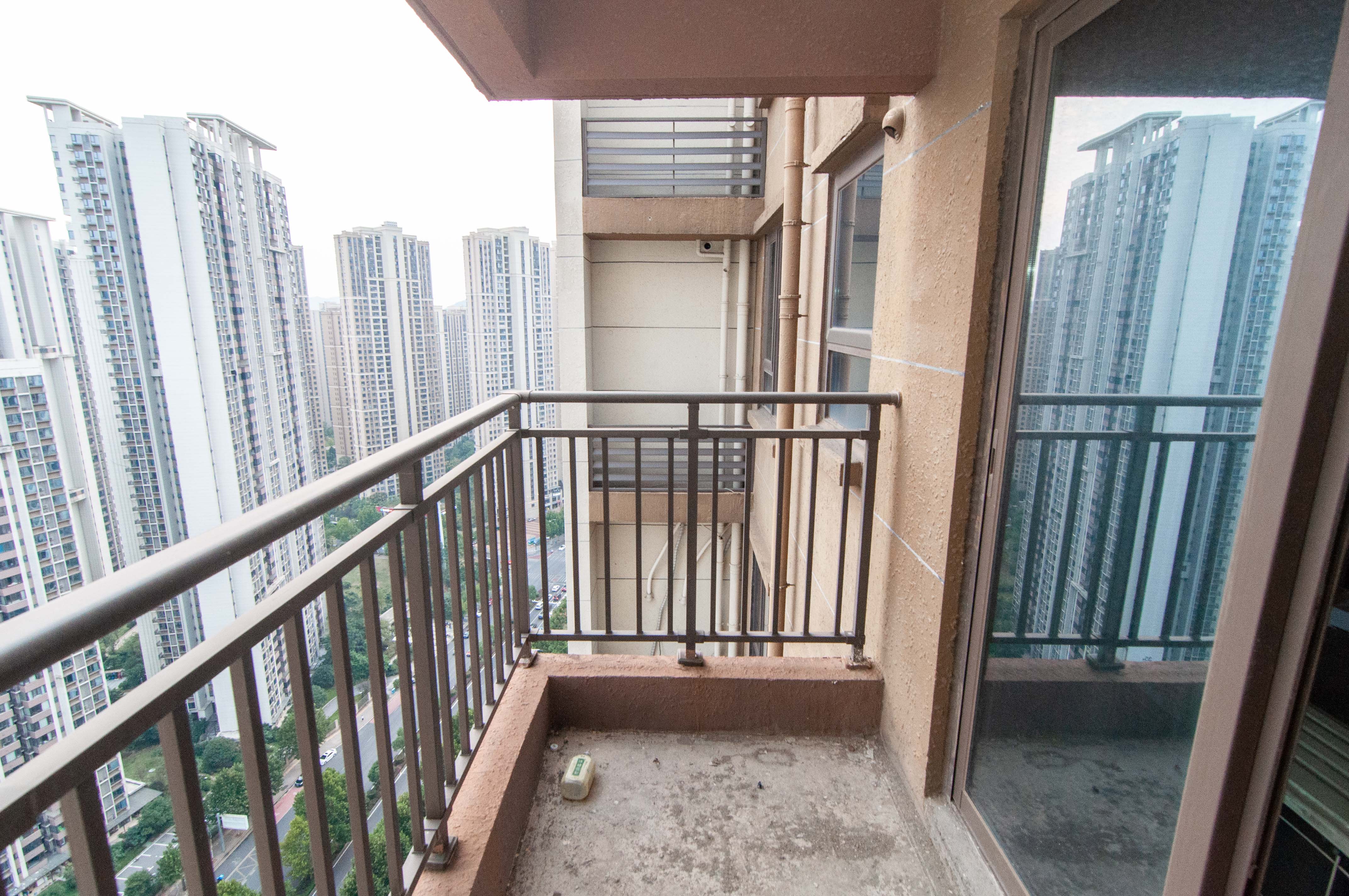 佳兆业云顶梅溪湖（佳兆业梅溪荟）  5室2厅3卫   450.00万其他