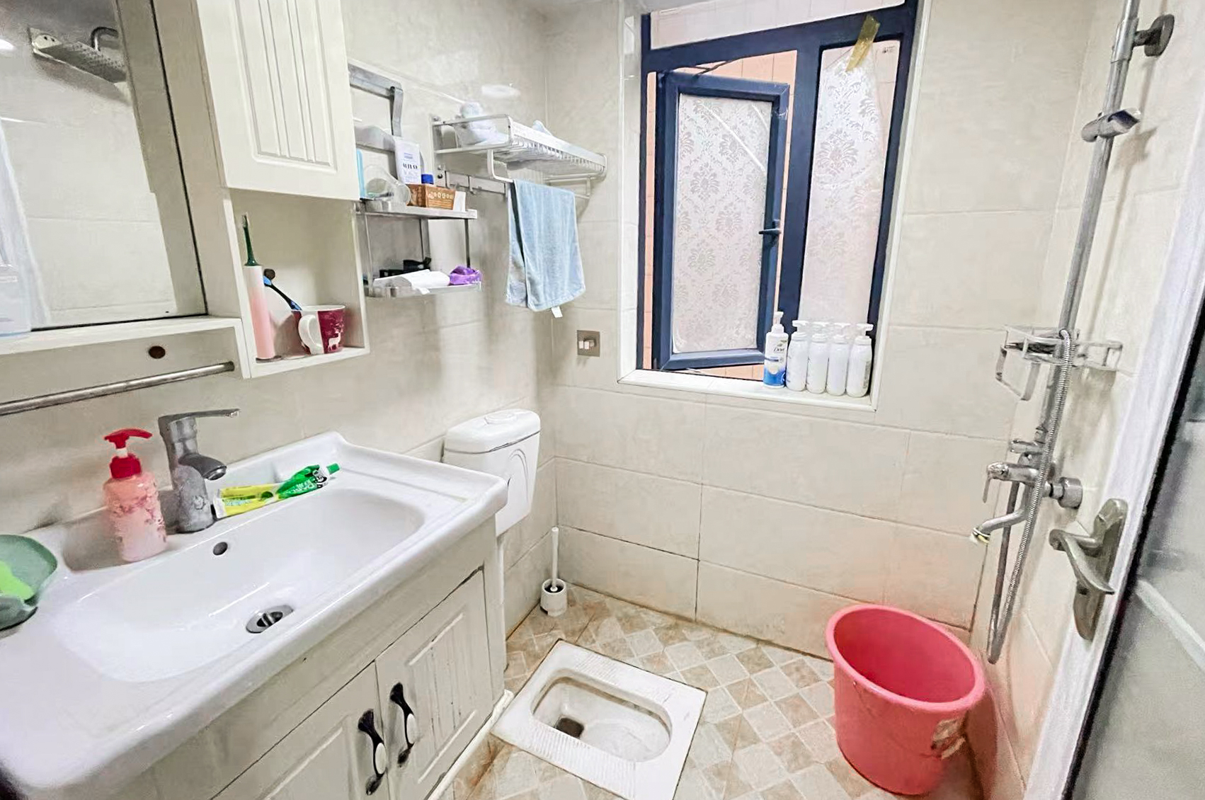 佳兴国际汇 2室1厅1卫 72.0万 佳兴国际汇 2室1厅1卫 72.0万卫生间