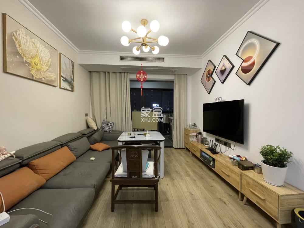 亿都时光  3室2厅2卫    84.8万