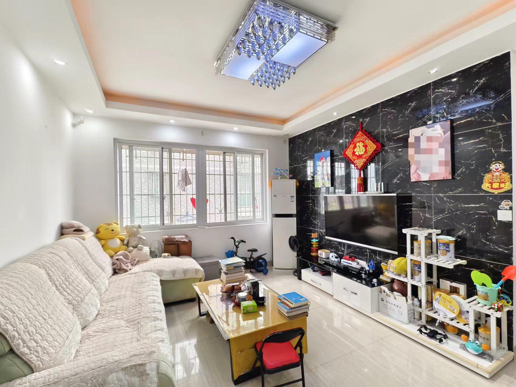 株洲水木兰亭 3室2厅1卫 35.0万 株洲水木兰亭 3室2厅1卫 35.0万室内图