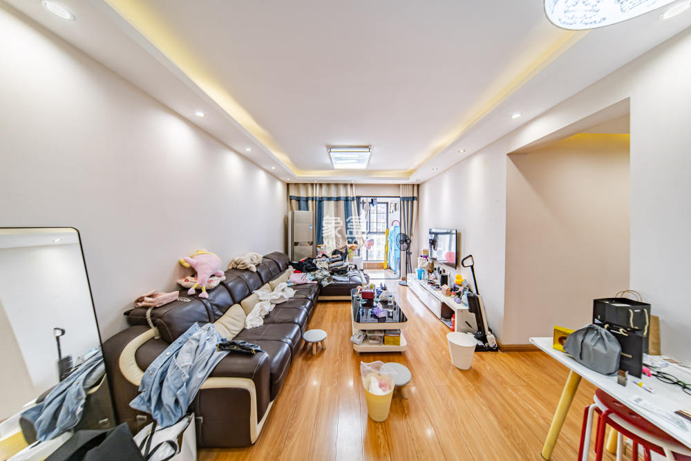 兰亭湾畔  3室2厅1卫    87.0万