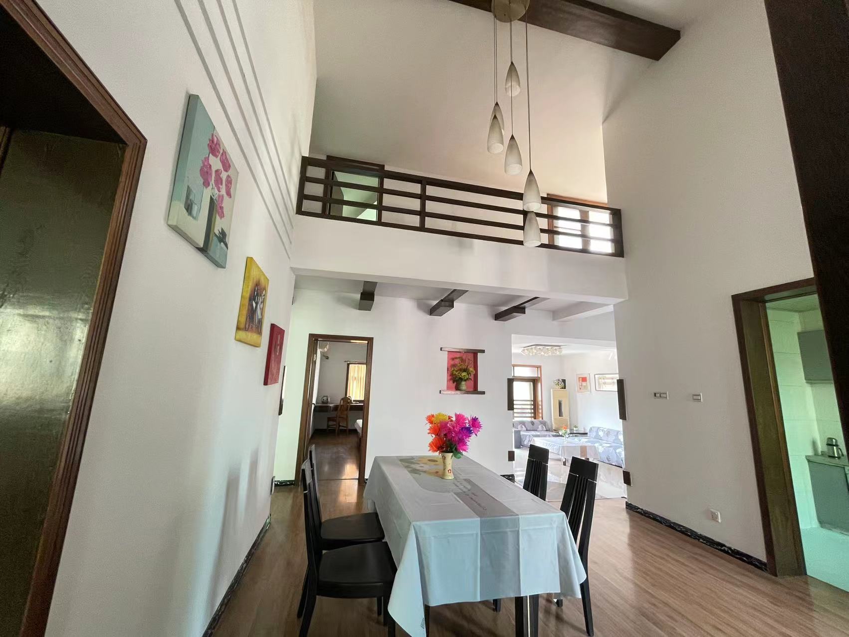 熹悦花都 7室2厅2卫 39.8万 熹悦花都 7室2厅2卫 39.8万室内图