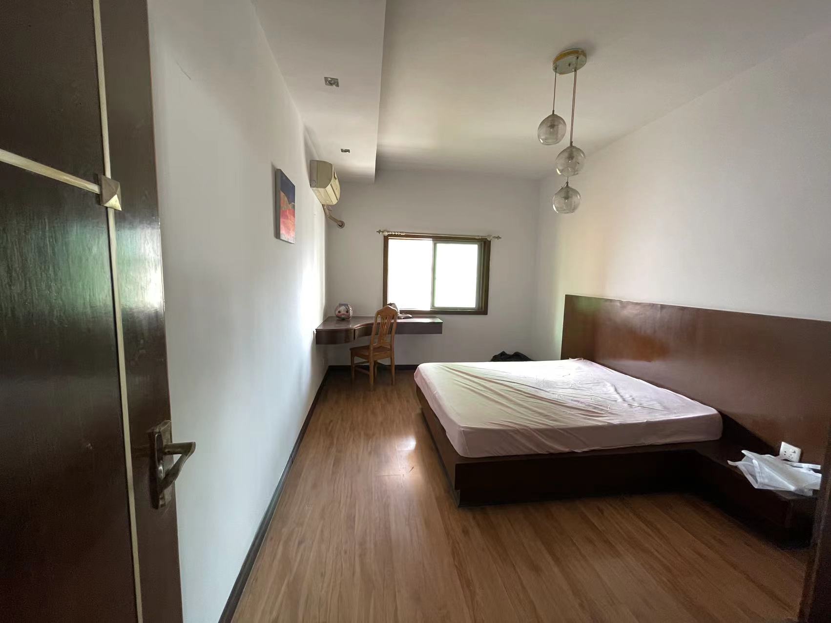 熹悦花都 7室2厅2卫 39.8万 熹悦花都 7室2厅2卫 39.8万室内图