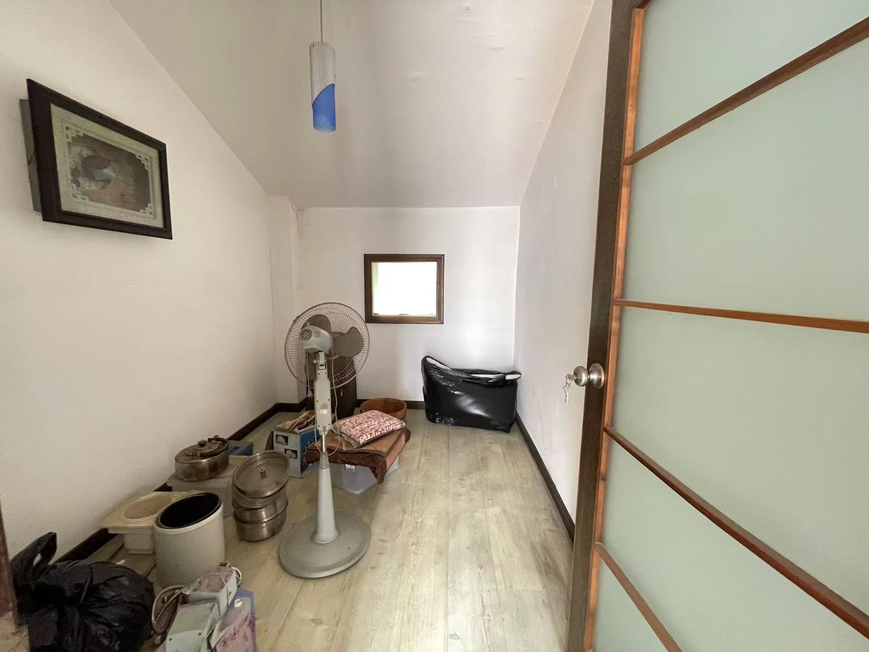 熹悦花都 7室2厅2卫 39.8万 熹悦花都 7室2厅2卫 39.8万室内图