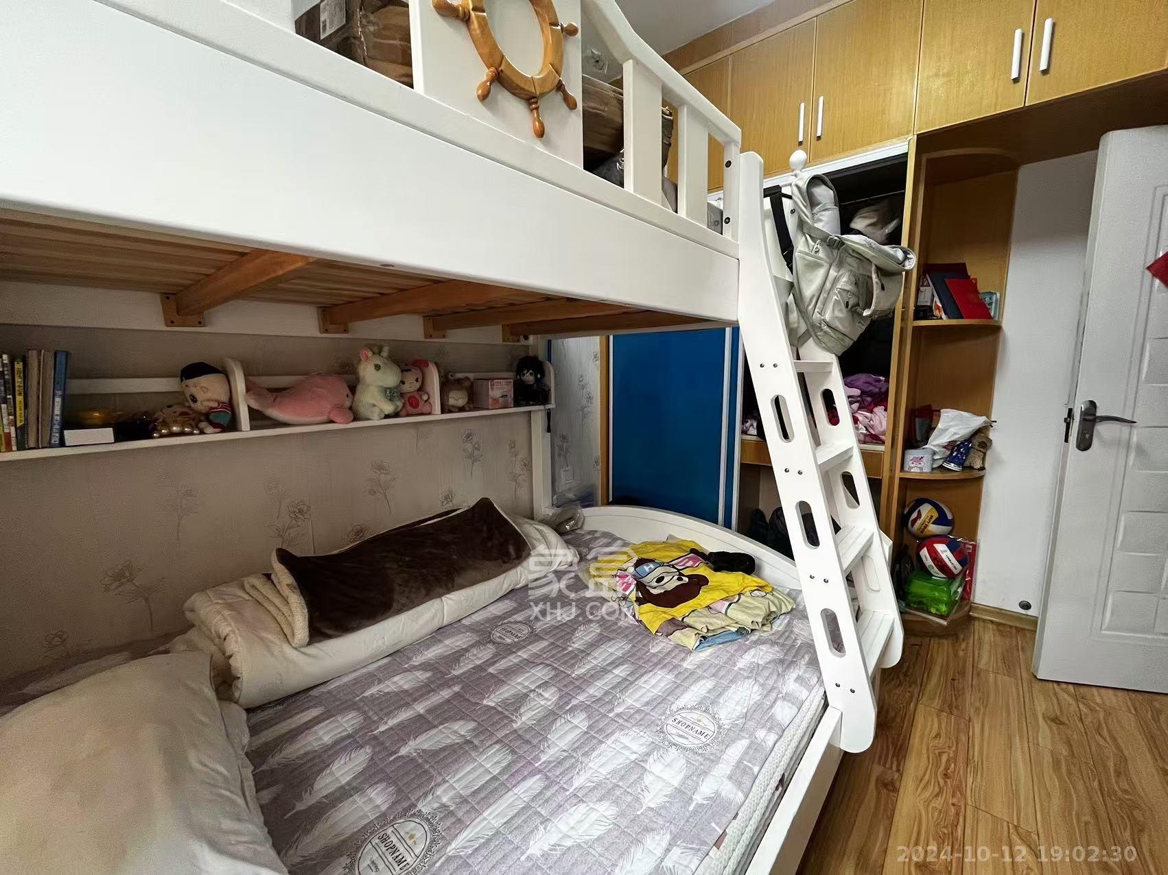 岳麓山庄 1室1厅1卫 1900.0元/月 岳麓山庄 1室1厅1卫 1900.0元/月室内图