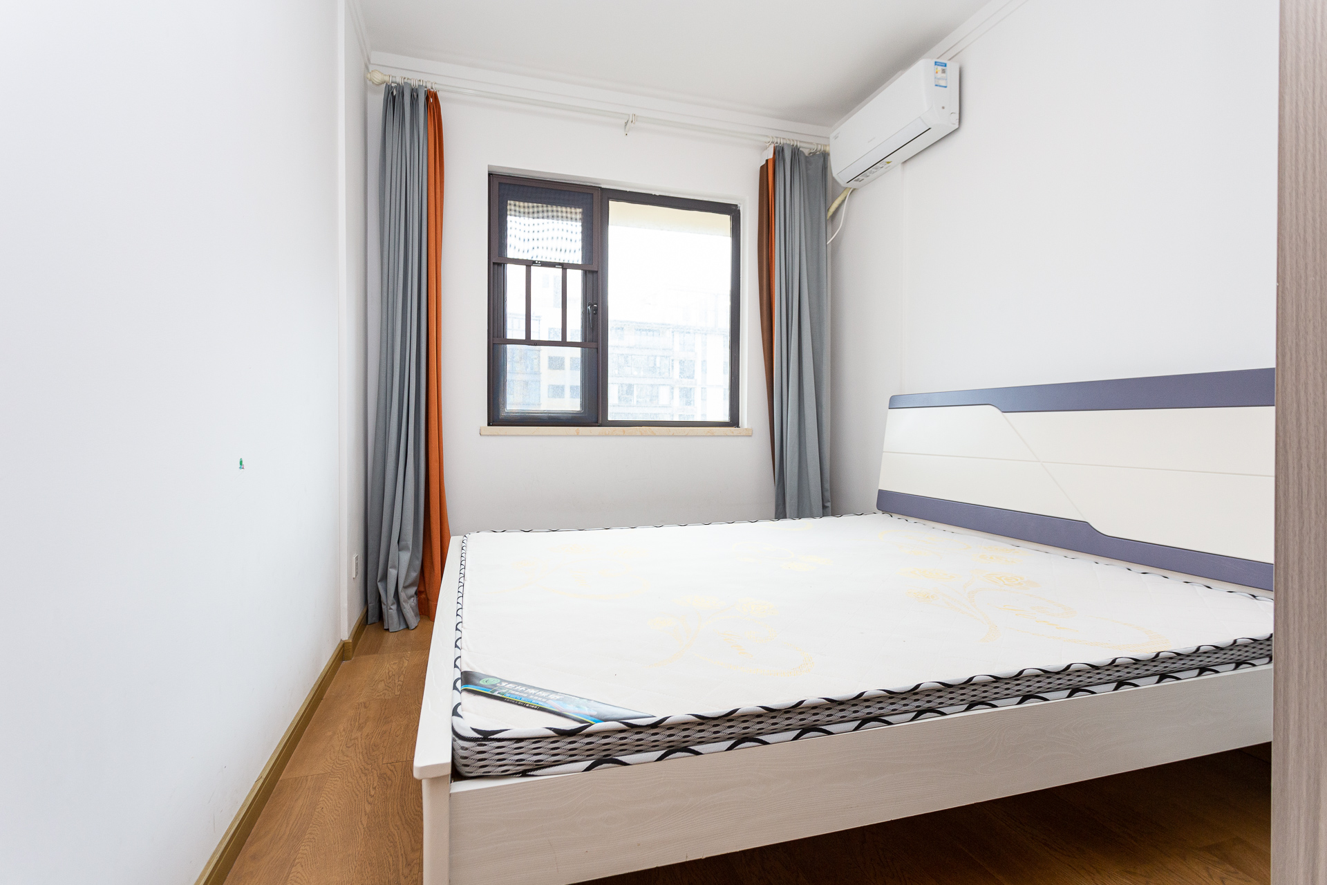 万润滨江天著 1室0厅0卫 118.0万 万润滨江天著 1室0厅0卫 118.0万卧室