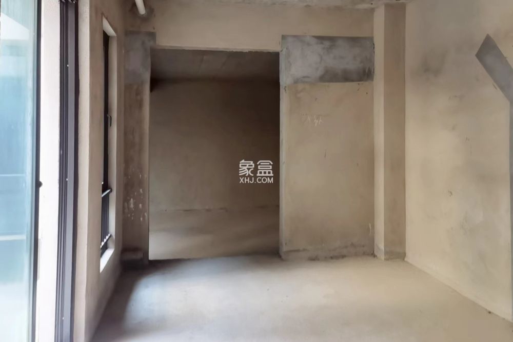 長(zhǎng)沙院子  6室3廳3衛(wèi)   348.00萬(wàn)