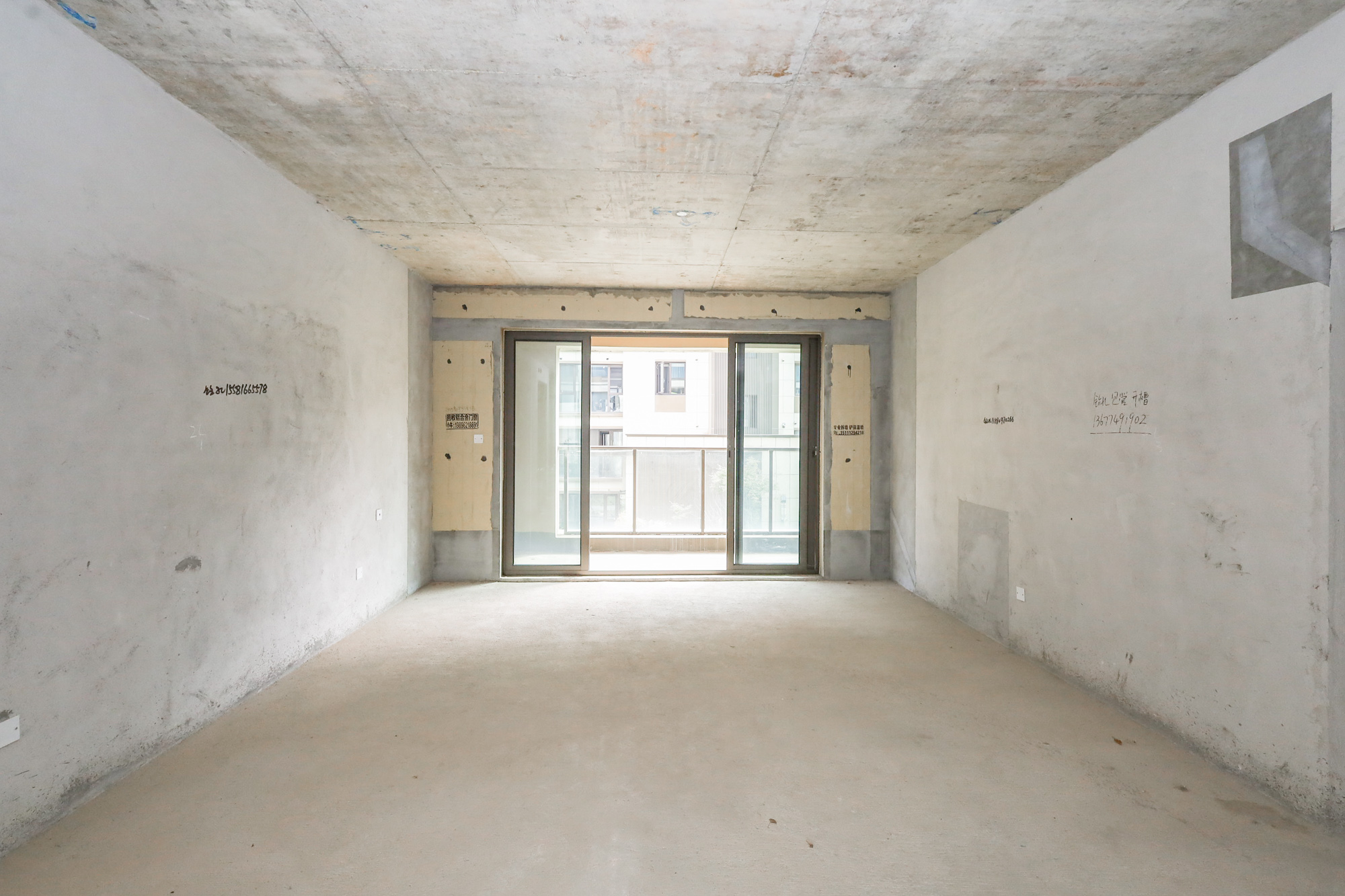 正荣滨江紫阙台  4室2厅3卫    358.0万 正荣滨江紫阙台  4室2厅3卫    358.0万