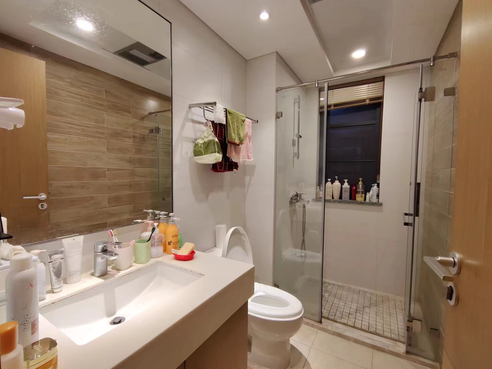 晋合湘水湾四期 4室2厅2卫 218.0万 晋合湘水湾四期 4室2厅2卫 218.0万室内图