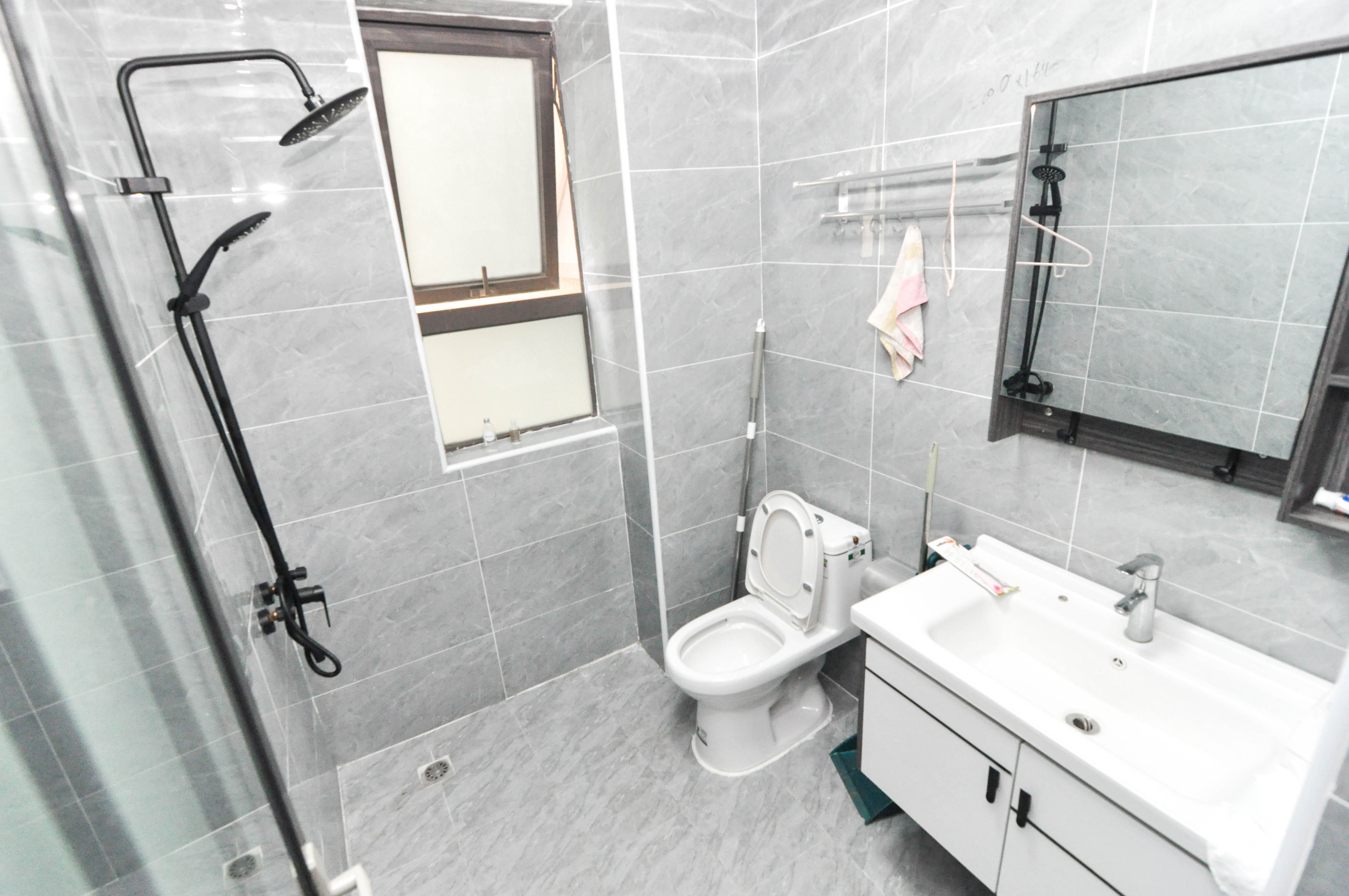 佳兆业云顶梅溪湖(佳兆业梅溪荟) 3室2厅2卫 135.0万 佳兆业云顶梅溪湖(佳兆业梅溪荟) 3室2厅2卫 135.0万卫生间