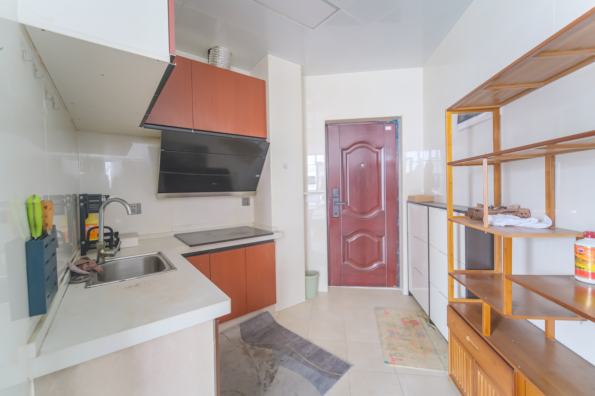 金鹰商业广场(金鹰商业大厦) 1室1厅1卫 32.0万 金鹰商业广场(金鹰商业大厦) 1室1厅1卫 32.0万厨房