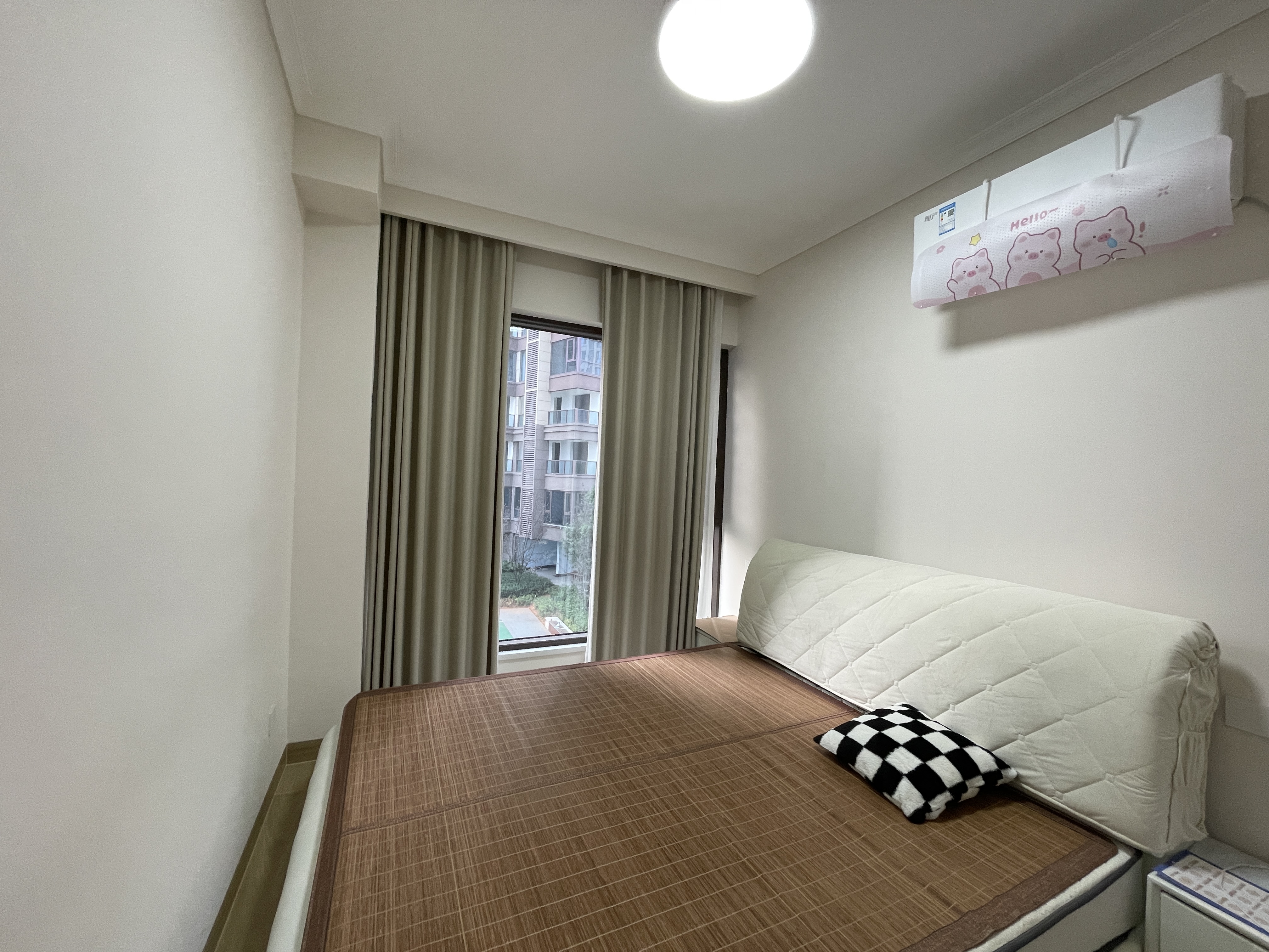 金轮津桥华府 3室2厅1卫 69.8万 金轮津桥华府 3室2厅1卫 69.8万室内图