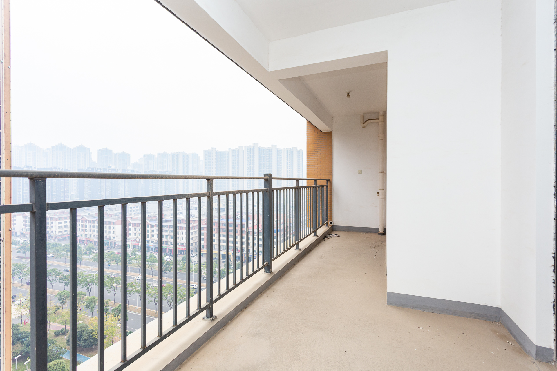 玛丽的花园（金色阳光家园）  2室2厅1卫   65.00万阳台
