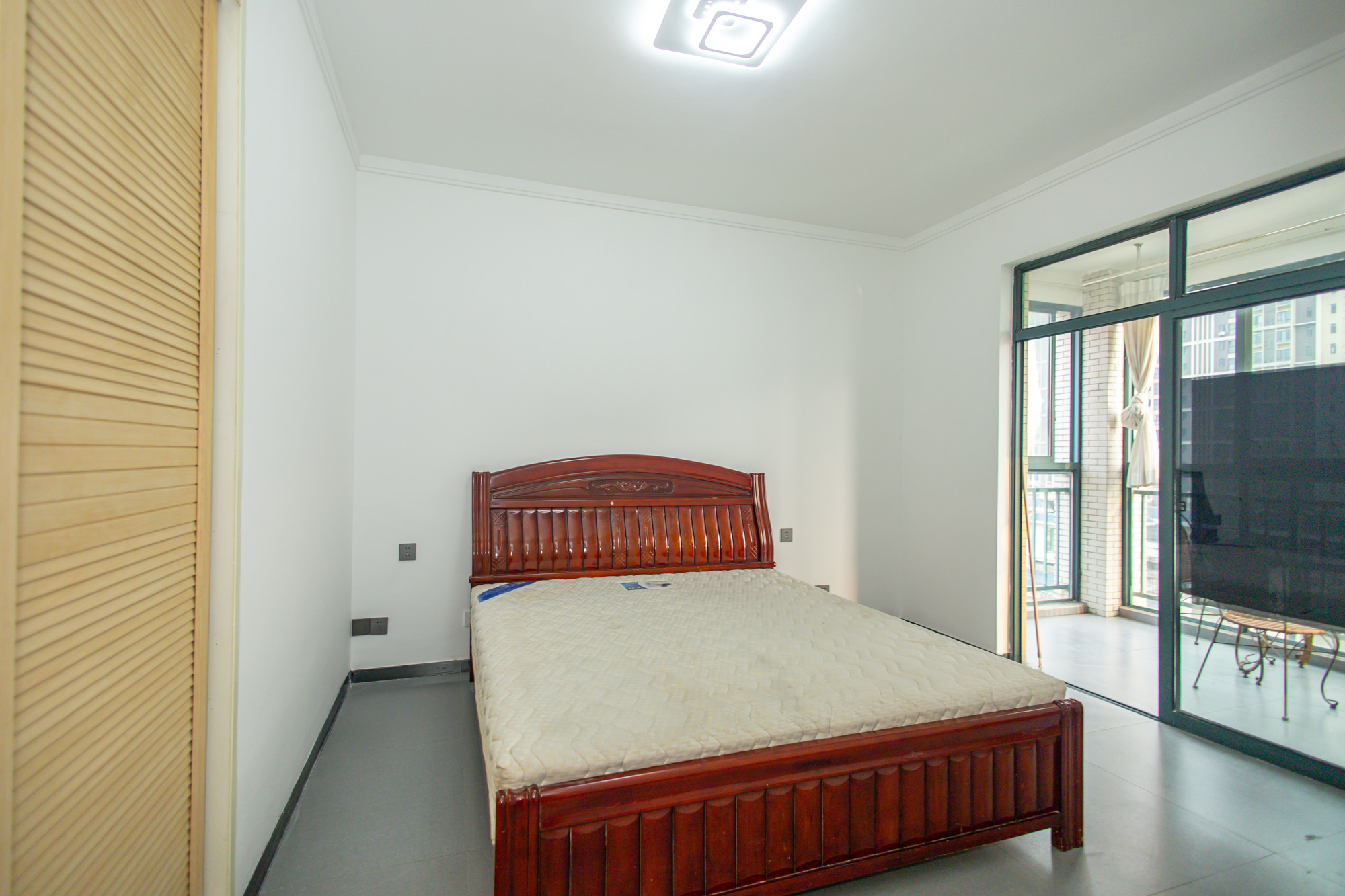 松雅湖畔 4室2厅1卫 79.8万 松雅湖畔 4室2厅1卫 79.8万卧室