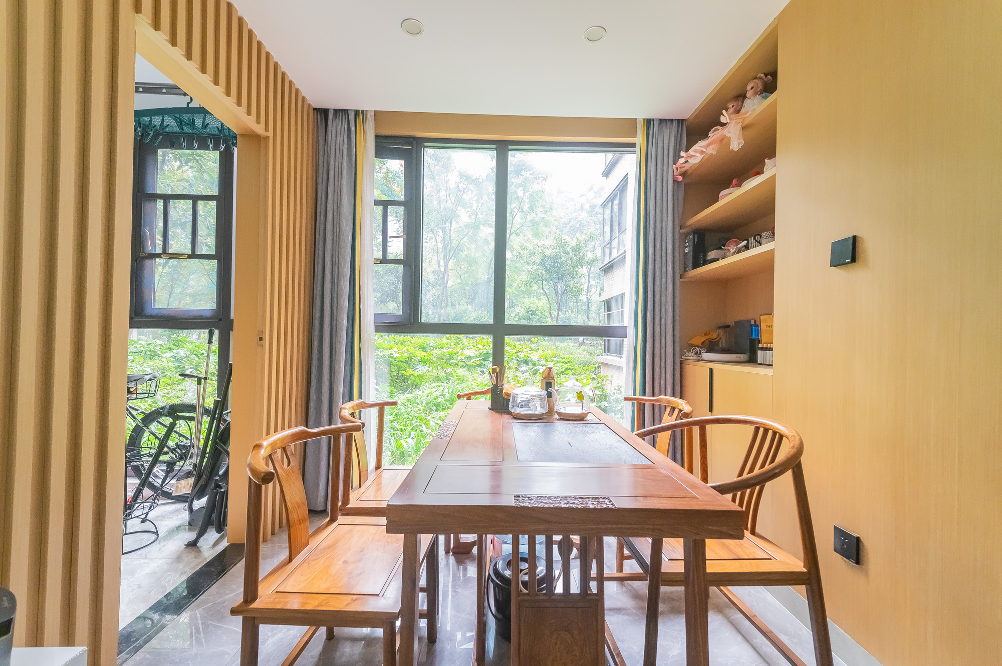 华润凤凰城三期 4室2厅1卫 124.0万 华润凤凰城三期 4室2厅1卫 124.0万阳台