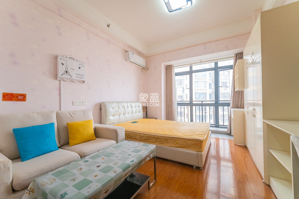 方略城市广场  1室1厅1卫    22.8万