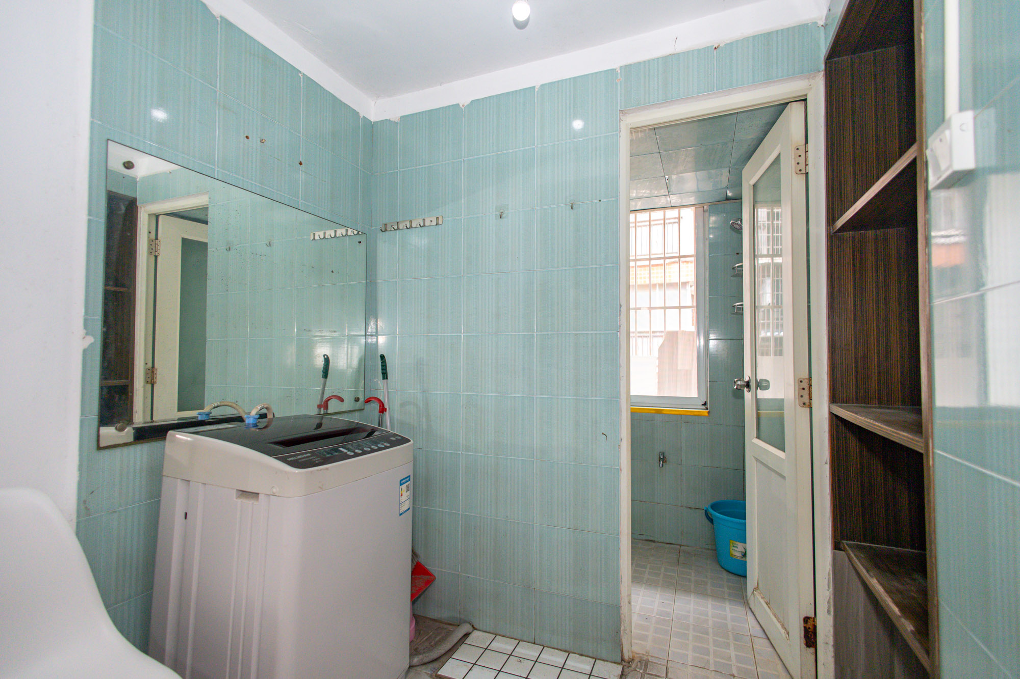 湘绣城  2室1厅2卫    36.5万 湘绣城  2室1厅2卫    36.5万卫生间