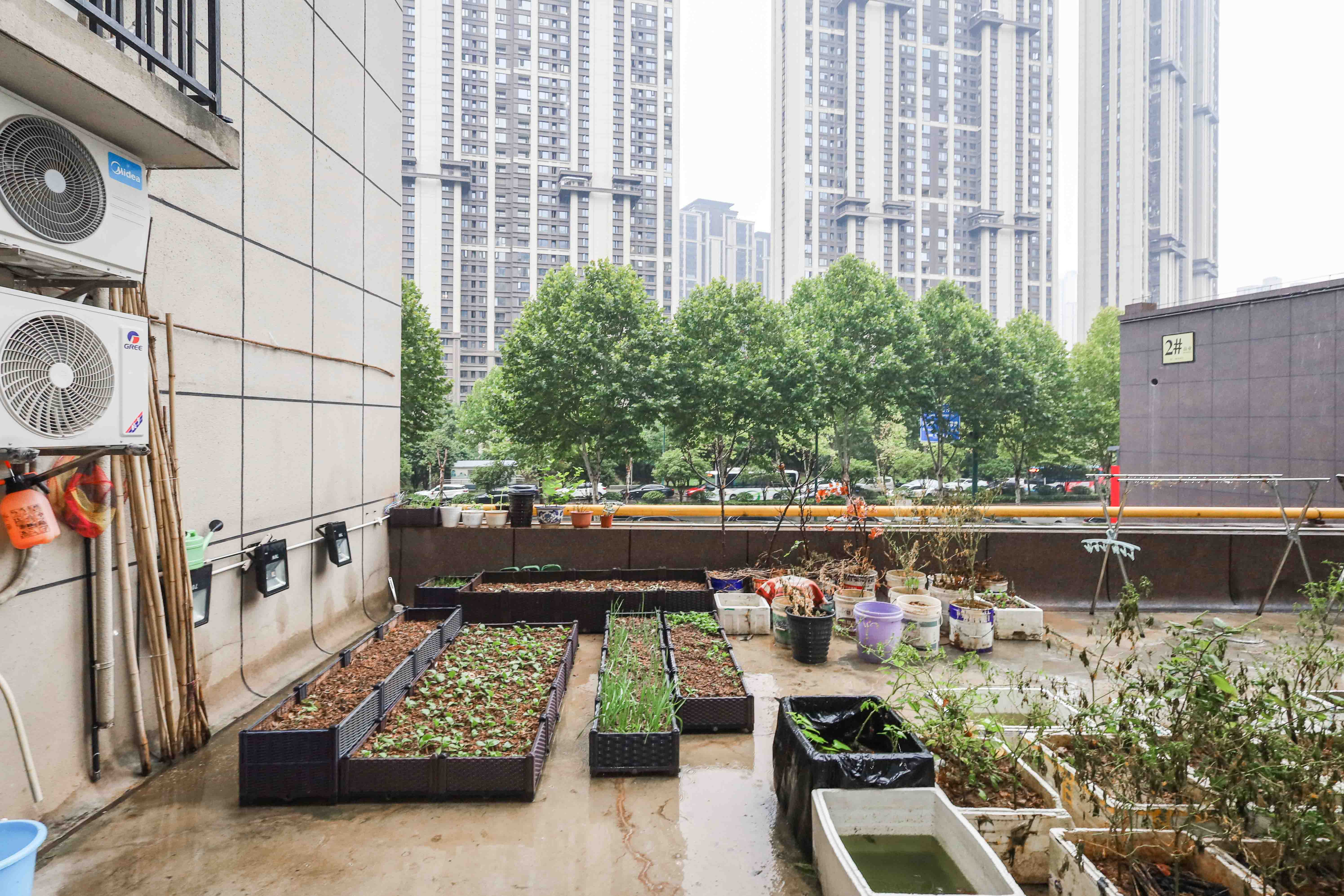 中国铁建梅溪青秀二期  3室2厅2卫   155.00万阳台