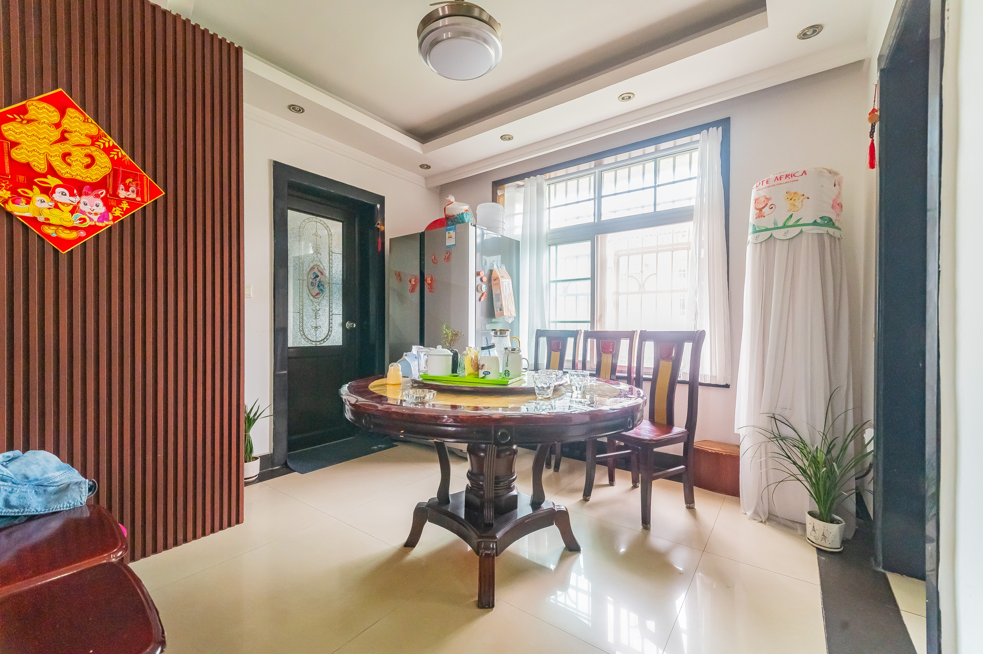 松雅安置小区 5室2厅3卫 85.0万 松雅安置小区 5室2厅3卫 85.0万客厅