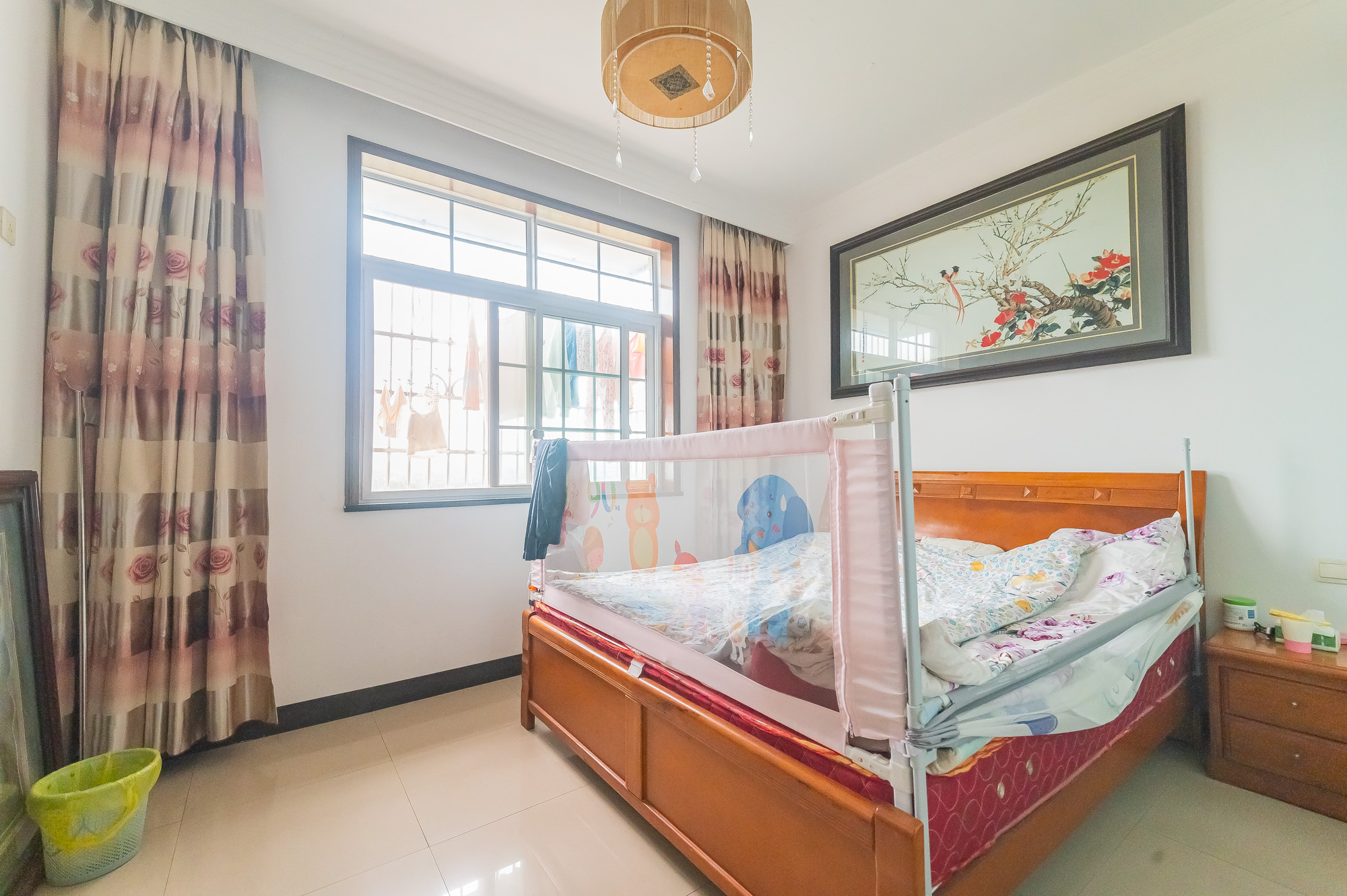 松雅安置小区 5室2厅3卫 85.0万 松雅安置小区 5室2厅3卫 85.0万卧室