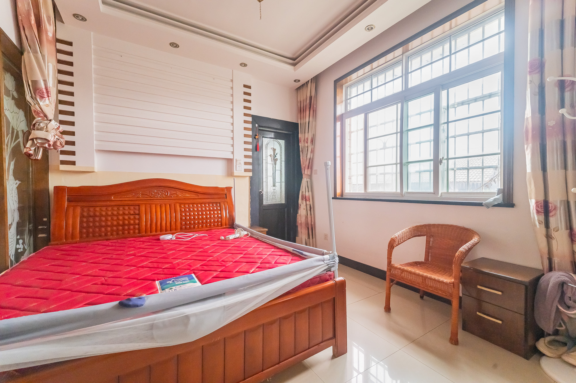 松雅安置小区 5室2厅3卫 85.0万 松雅安置小区 5室2厅3卫 85.0万卧室