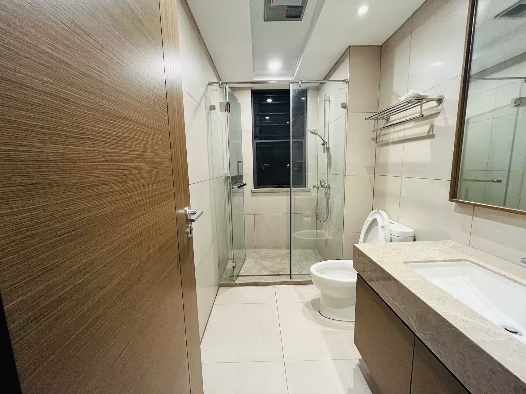 晋合湘水湾六期  4室2厅2卫    165.0万 晋合湘水湾六期  4室2厅2卫    165.0万室内图