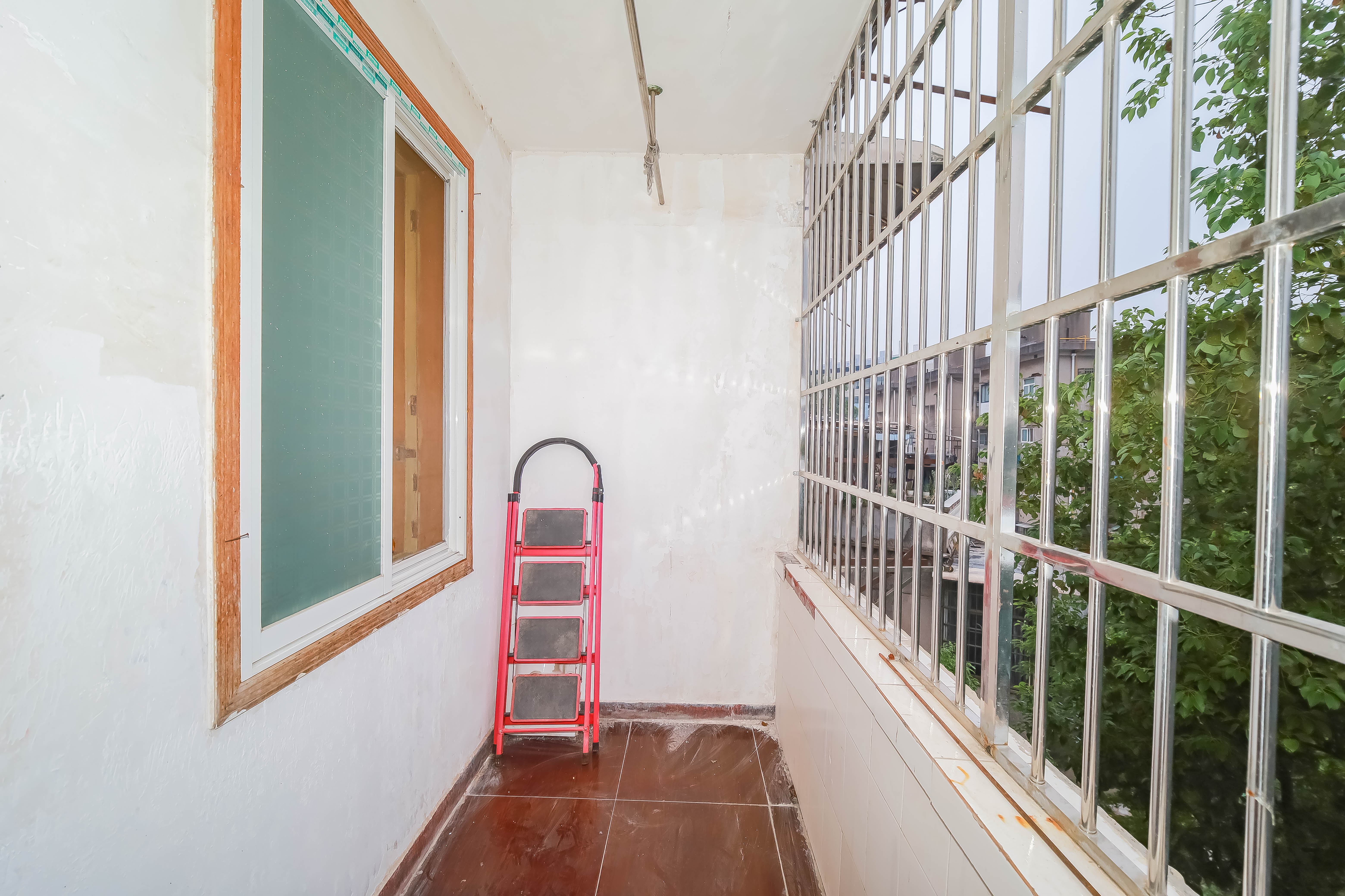 东瓜山一村  2室1厅1卫   34.80万其他