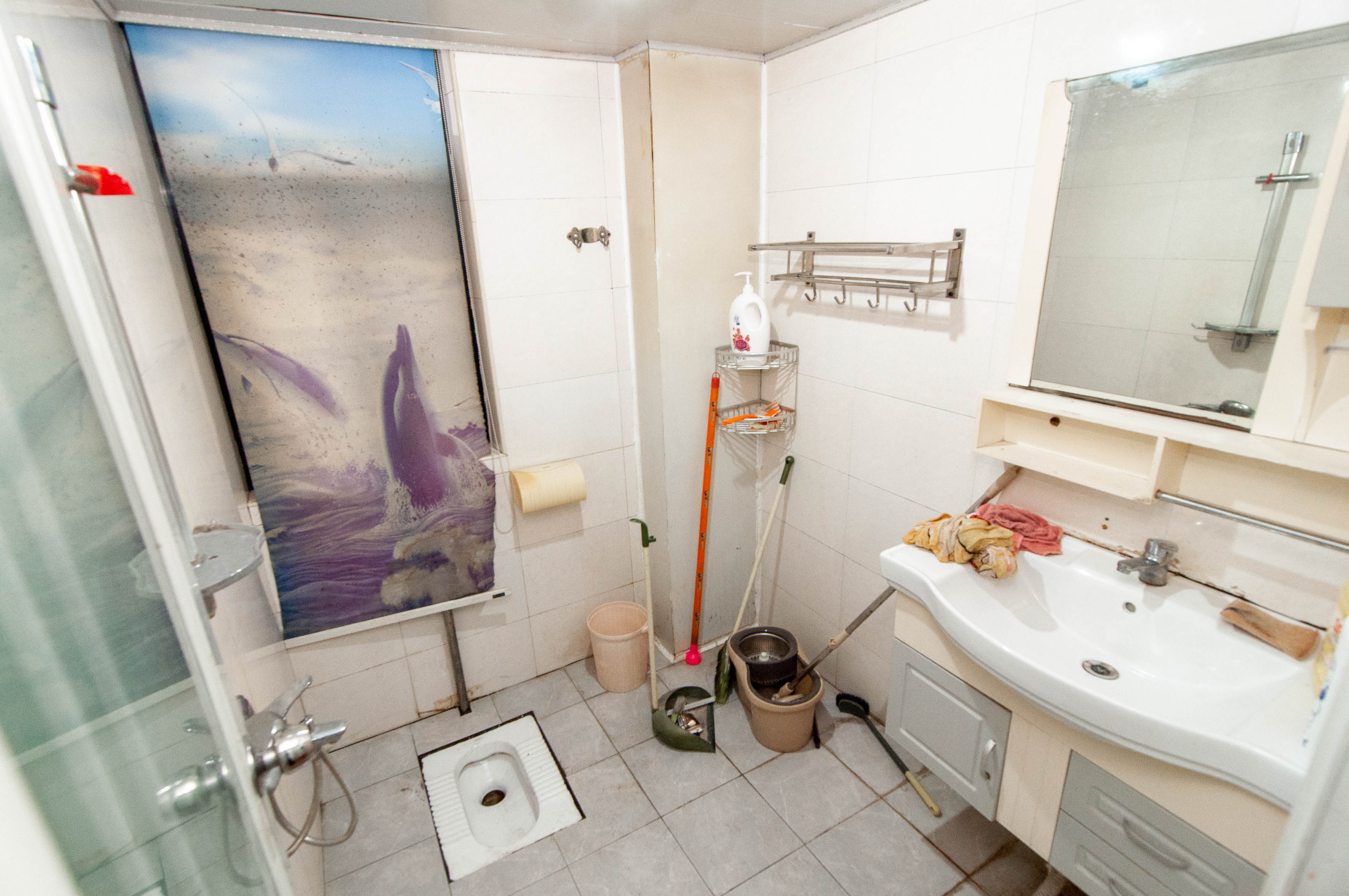 沁园春御院  3室2厅2卫    127.0万 沁园春御院  3室2厅2卫    127.0万卫生间