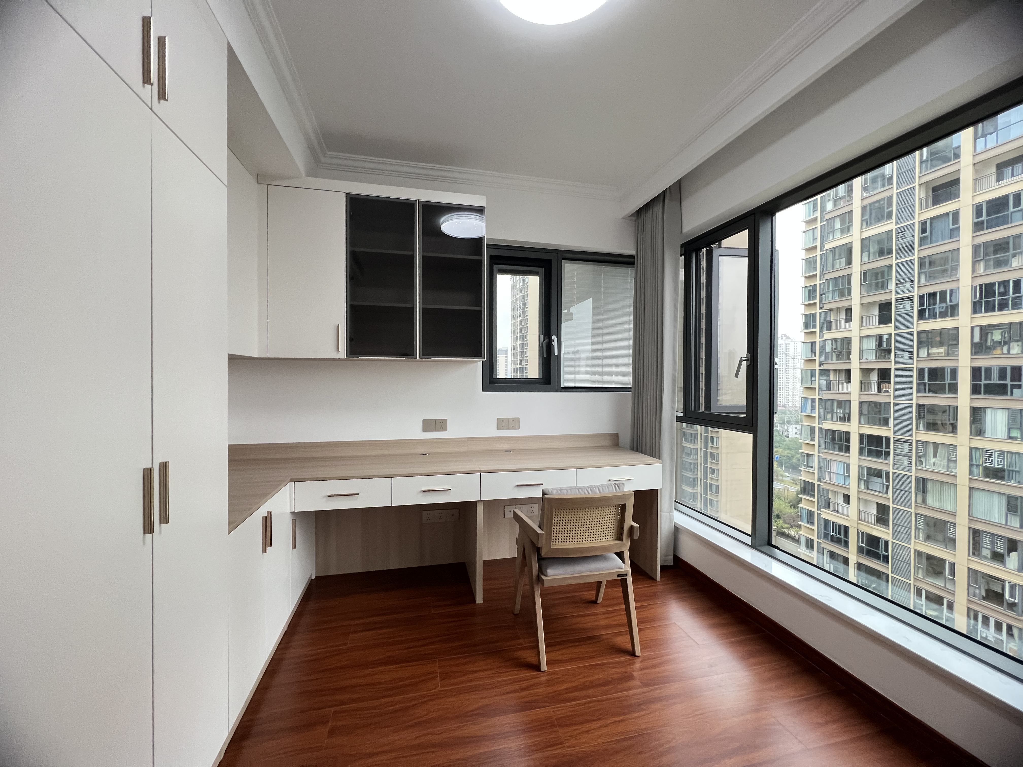 中建江湾壹号 4室2厅2卫 116.0万 中建江湾壹号 4室2厅2卫 116.0万室内图