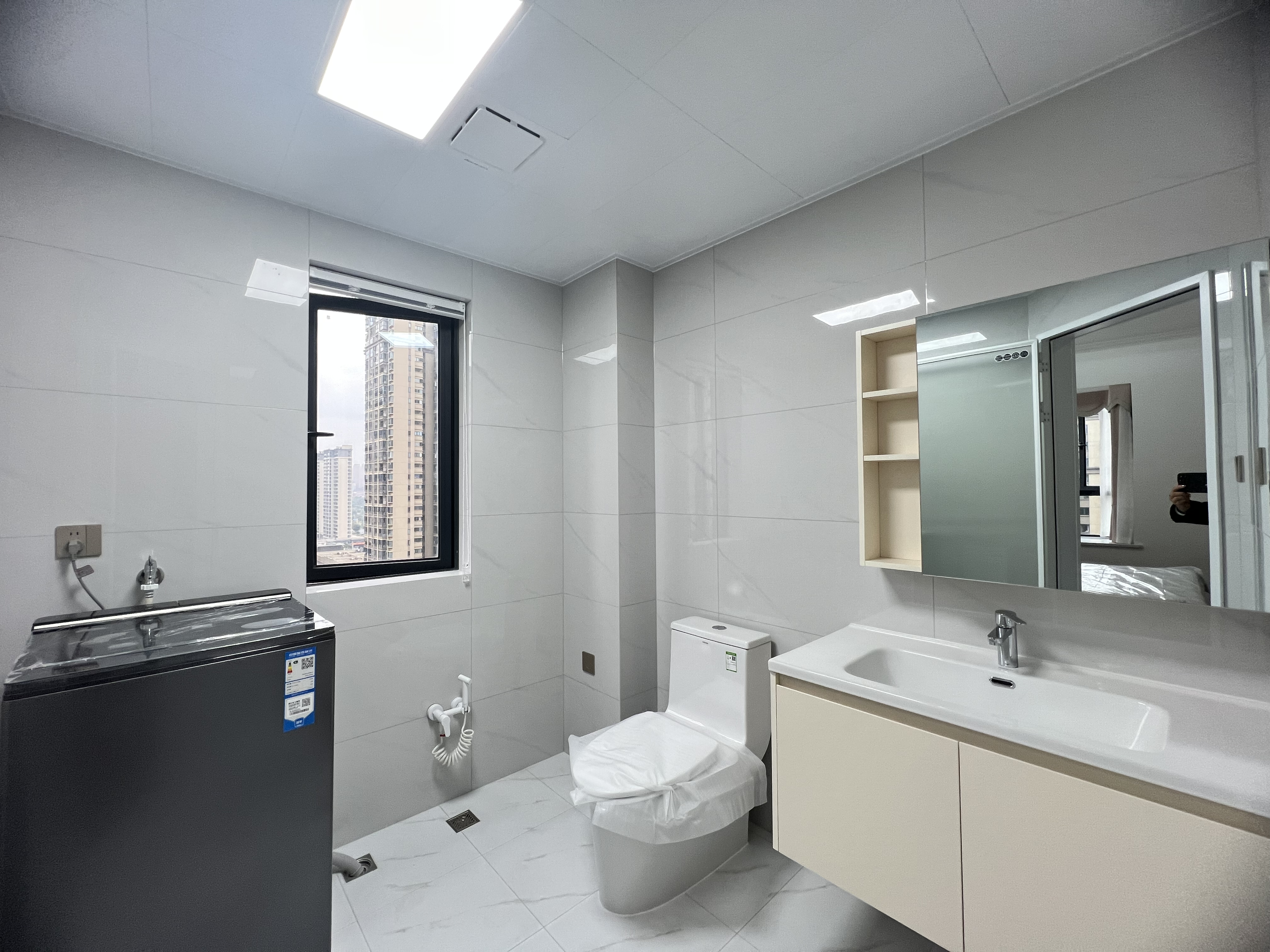 中建江湾壹号 4室2厅2卫 116.0万 中建江湾壹号 4室2厅2卫 116.0万室内图