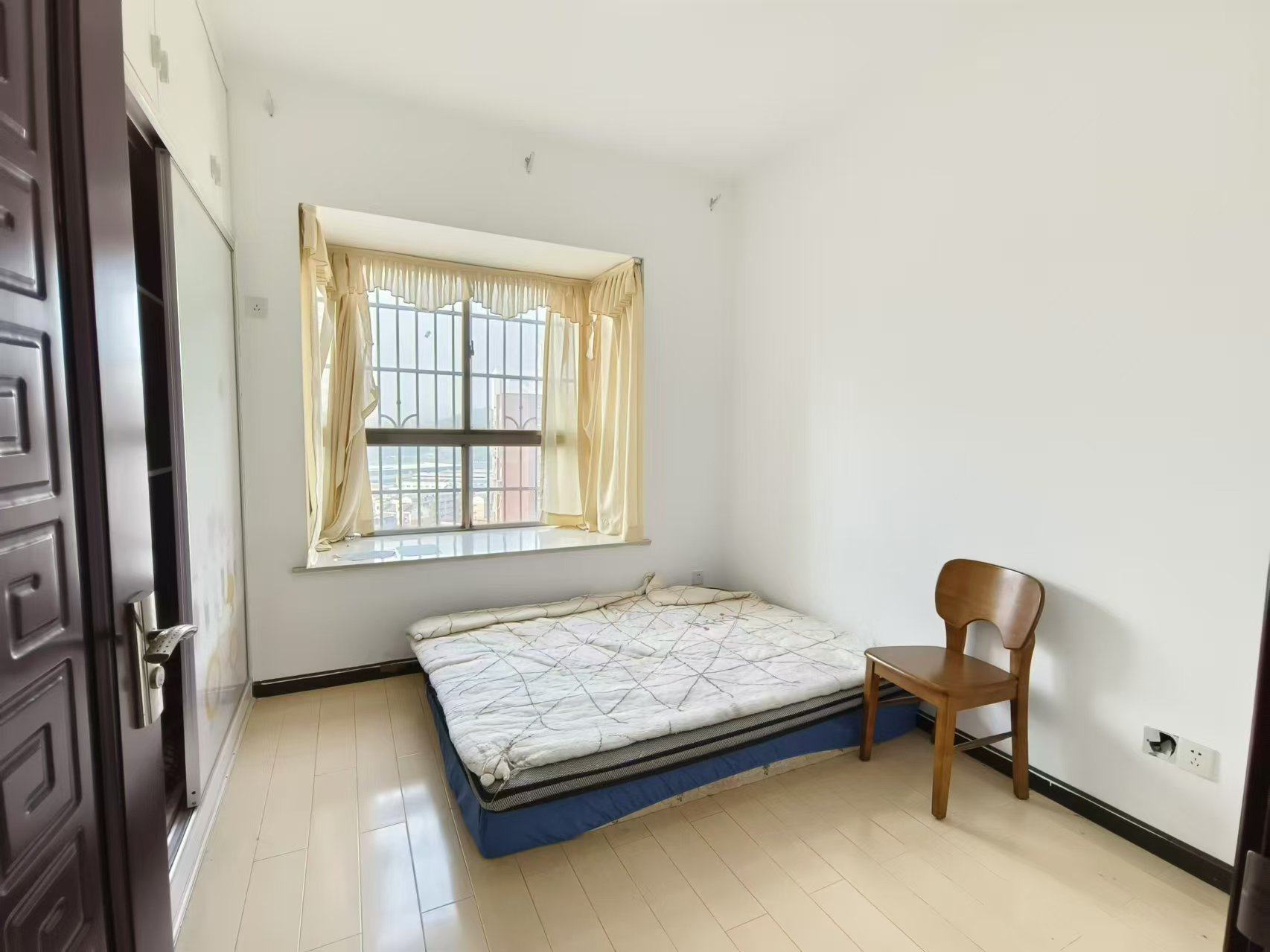 景秀名园  2室2厅1卫    45.0万 景秀名园  2室2厅1卫    45.0万室内图