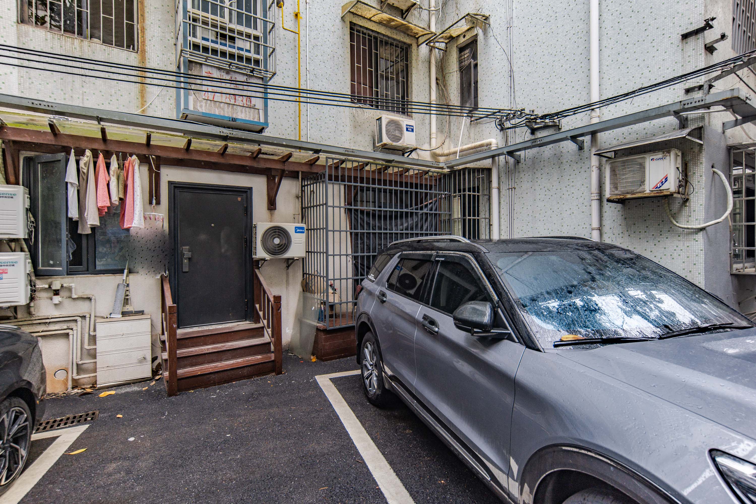 华侨一村  3室2厅2卫   190.00万其他