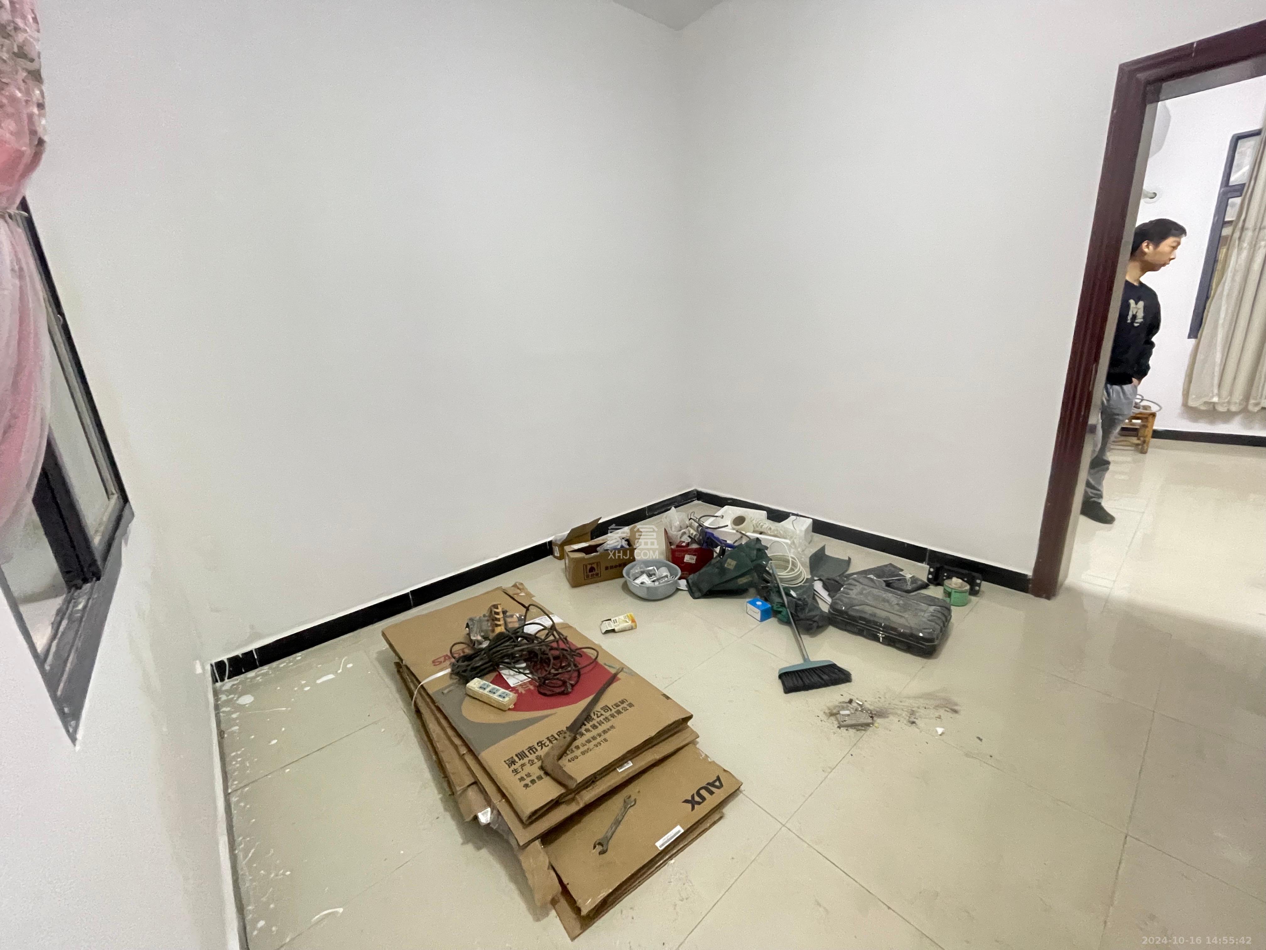 鸥波港湾  1室1厅1卫    2200.0元/月 鸥波港湾  1室1厅1卫    2200.0元/月室内图