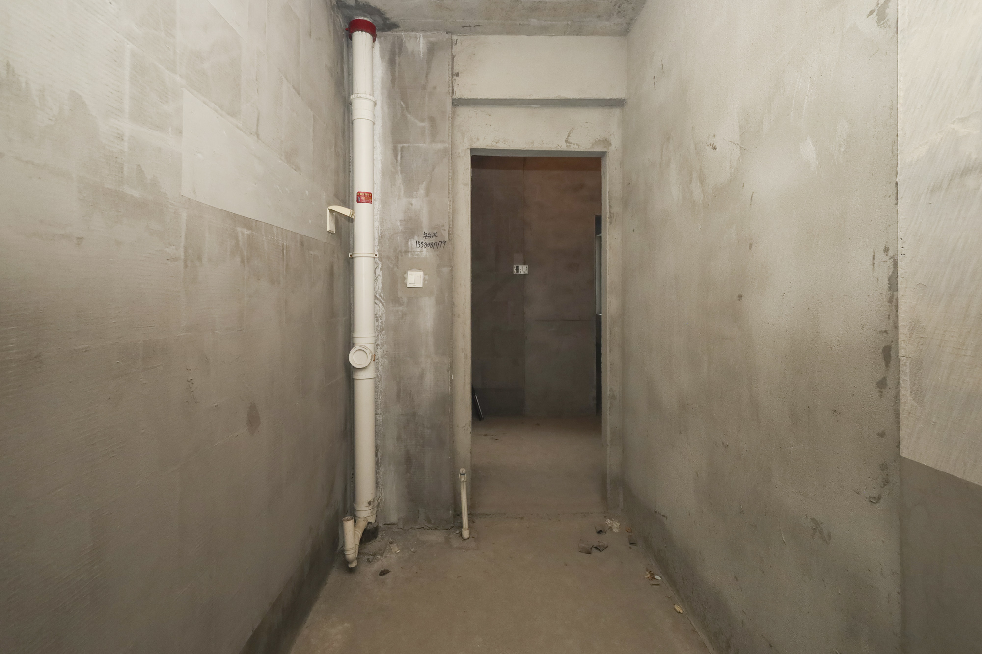 山语城三期 3室2厅1卫 58.0万 山语城三期 3室2厅1卫 58.0万厨房