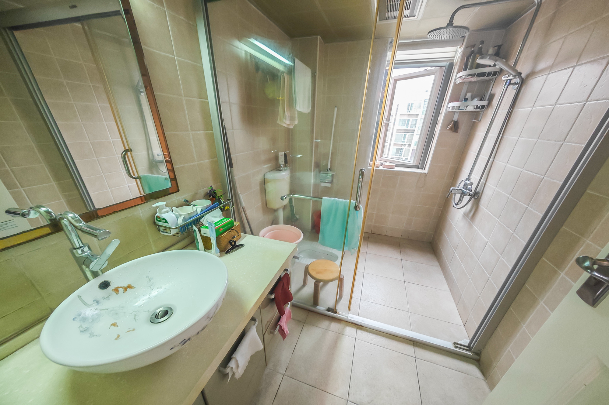 新城新世界一二三期  2室2厅1卫    90.0万 新城新世界一二三期  2室2厅1卫    90.0万其他