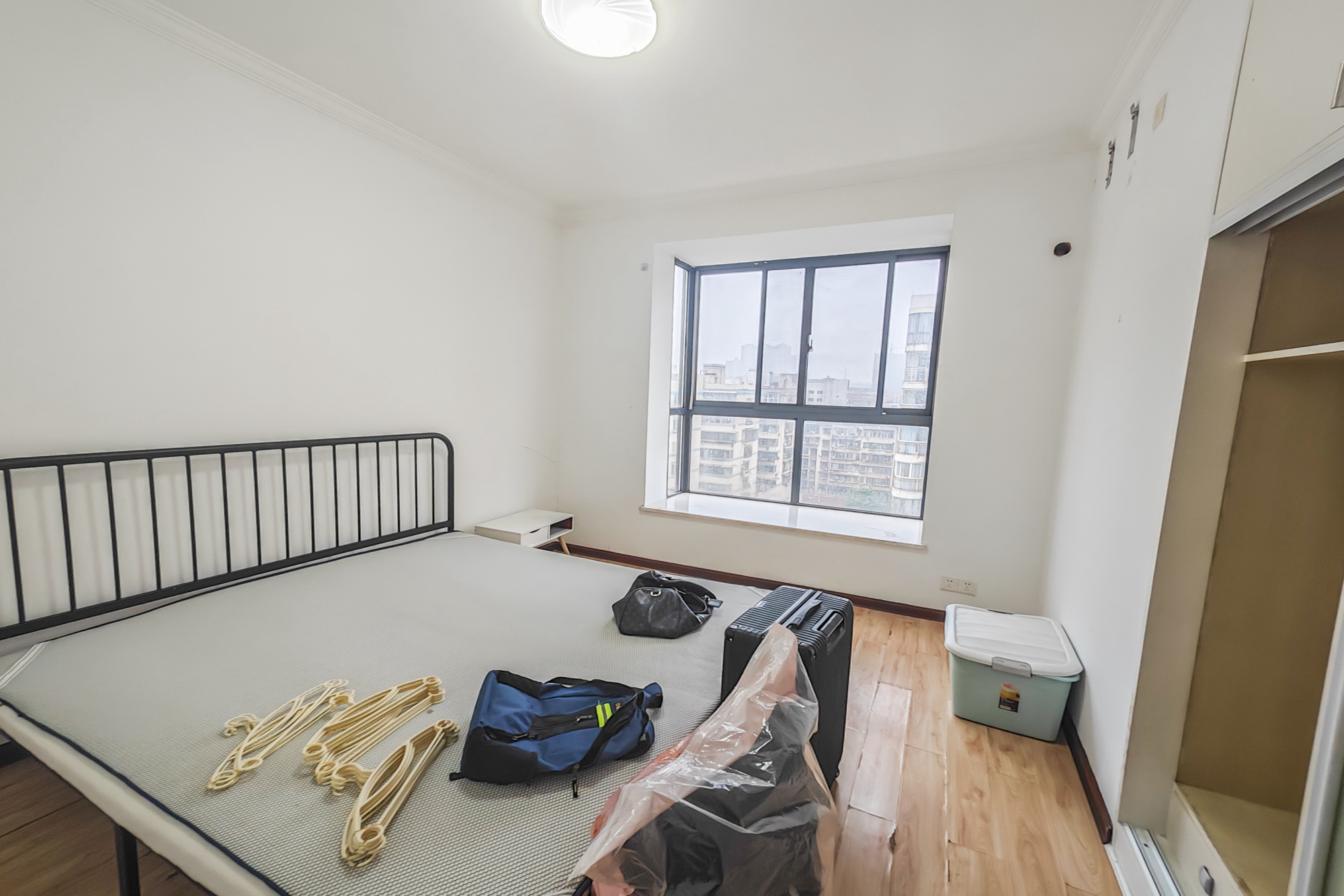 书香名邸  3室2厅2卫    148.0万 书香名邸  3室2厅2卫    148.0万卧室