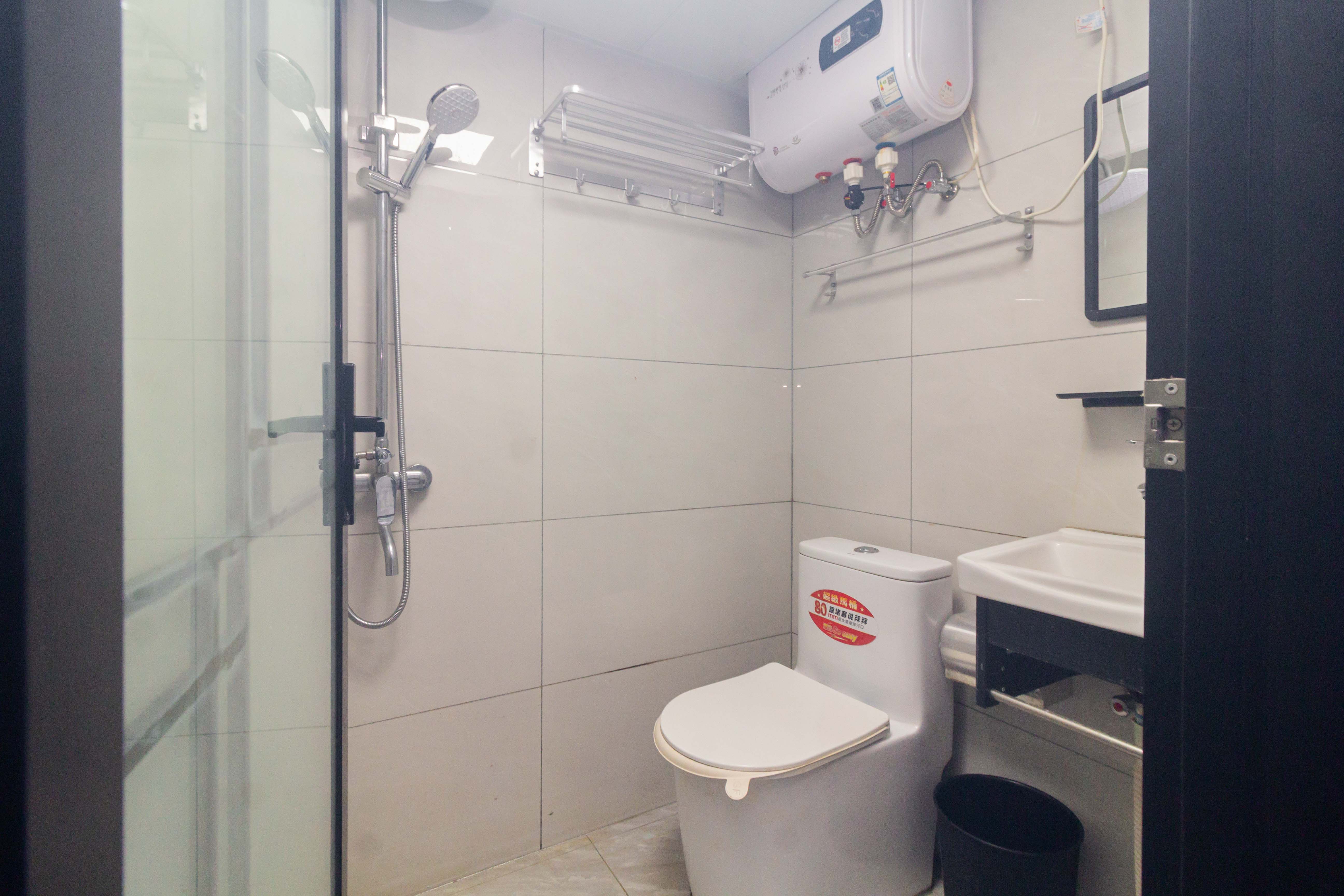 碧桂园星荟 1室1厅1卫 21.8万 碧桂园星荟 1室1厅1卫 21.8万卫生间