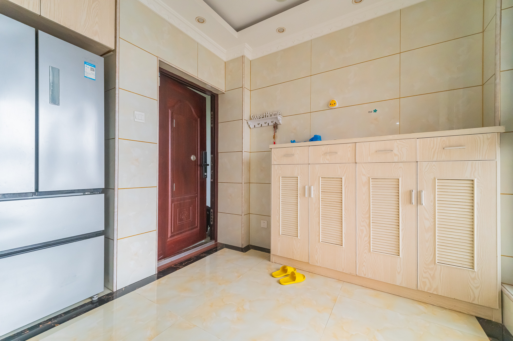 星湖湾一期高层 4室2厅2卫 112.8万 星湖湾一期高层 4室2厅2卫 112.8万其他