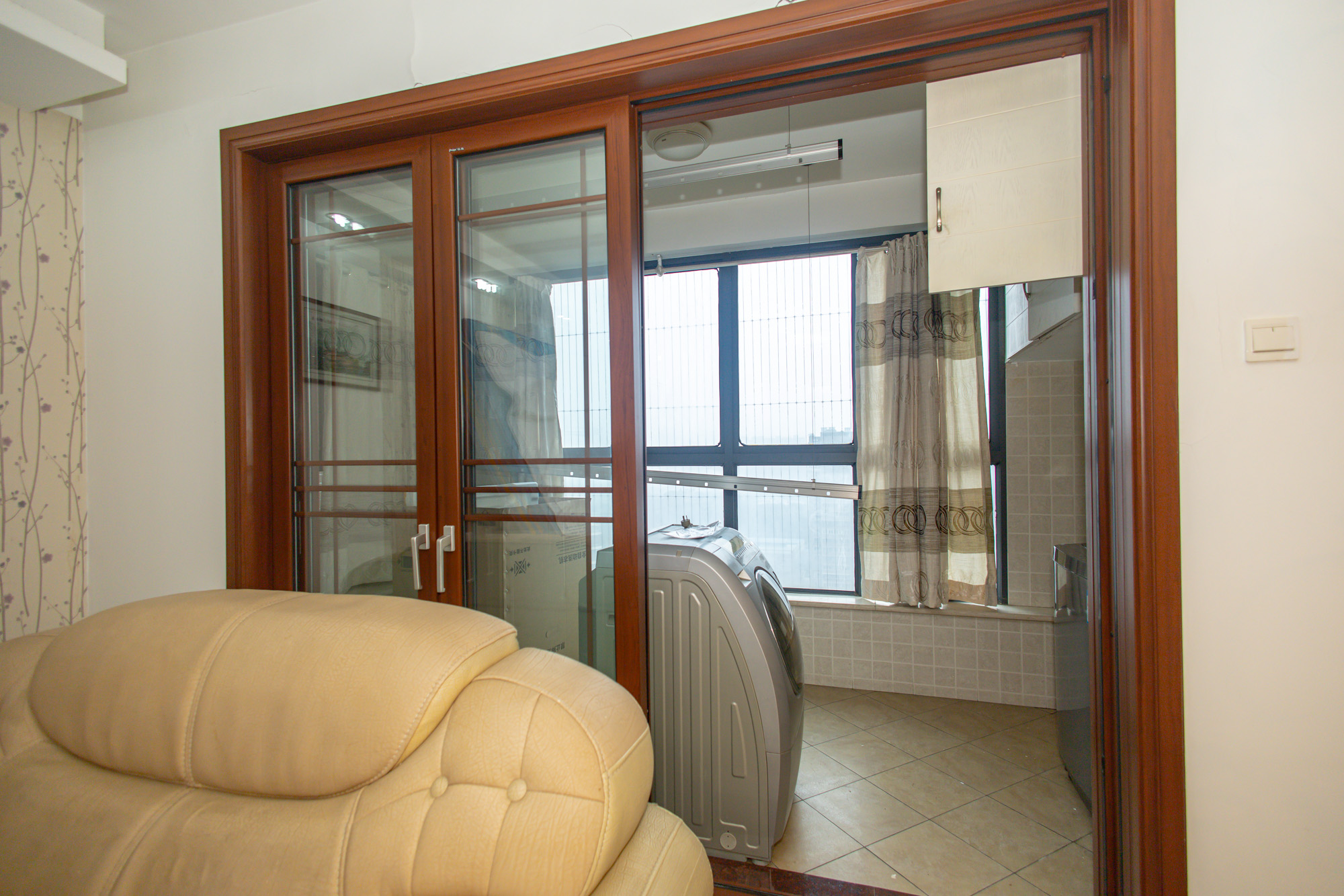 尚城 1室0厅0卫 112.0万 尚城 1室0厅0卫 112.0万阳台