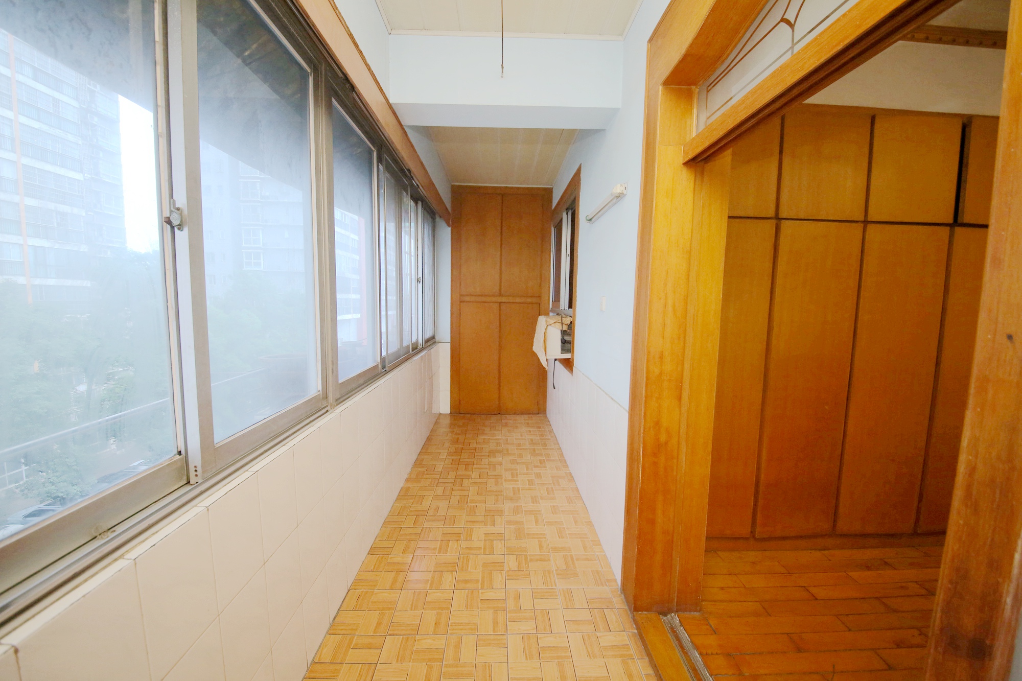 省农办火星宿舍  3室2厅1卫   62.00万阳台