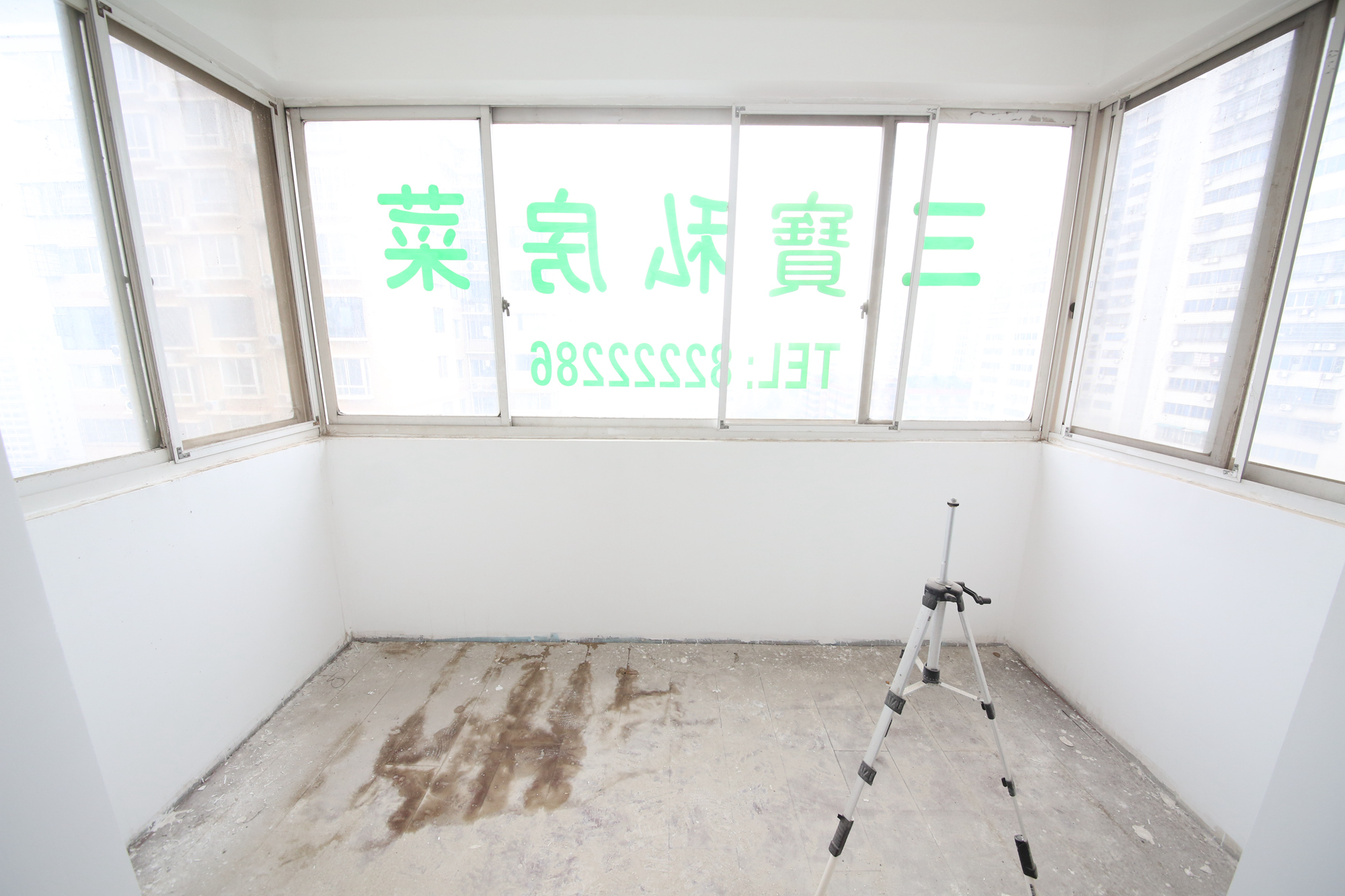 万顺家园  4室1厅1卫   155.00万阳台